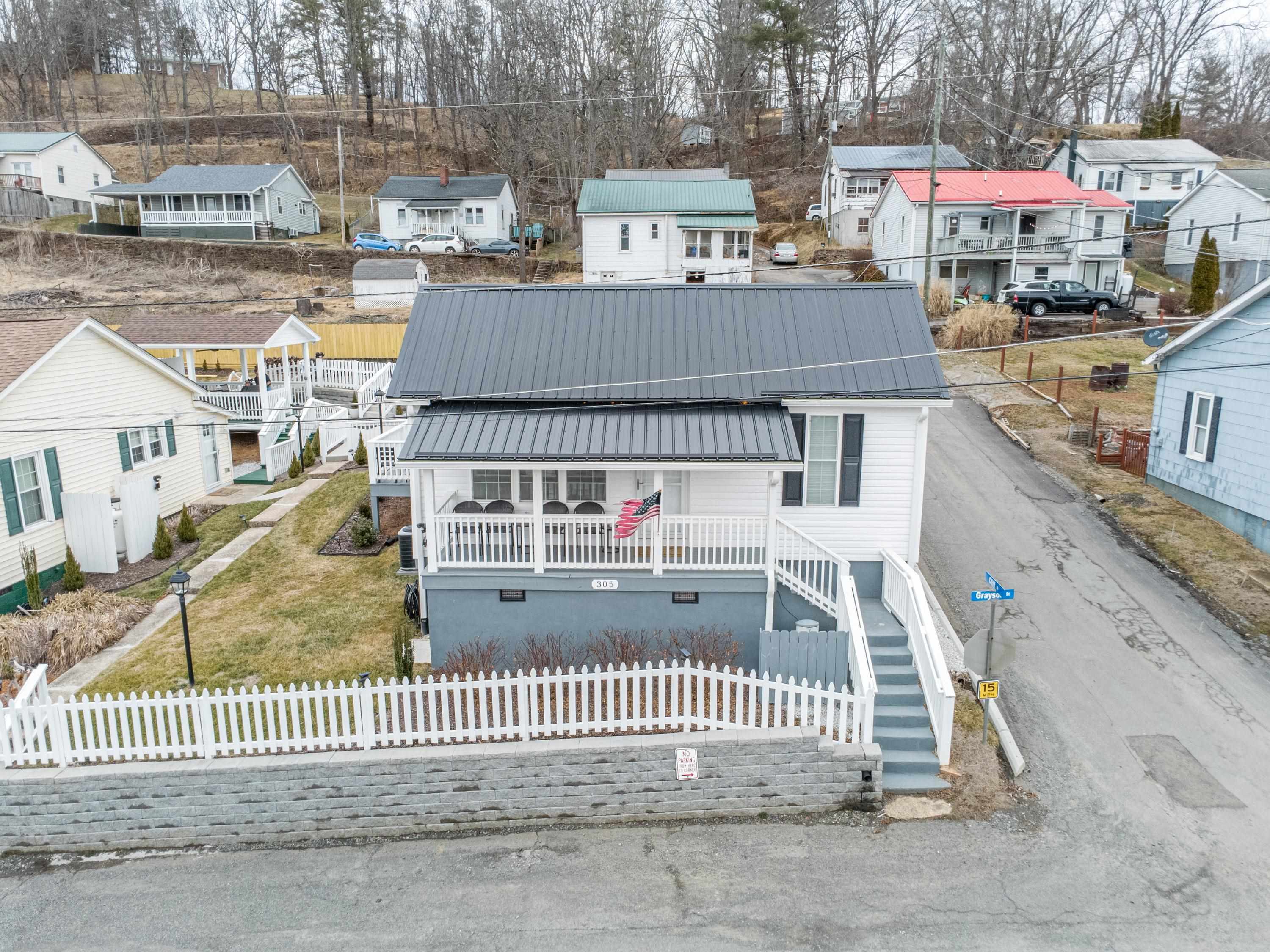 305 Grayson Street Fries VA 24330