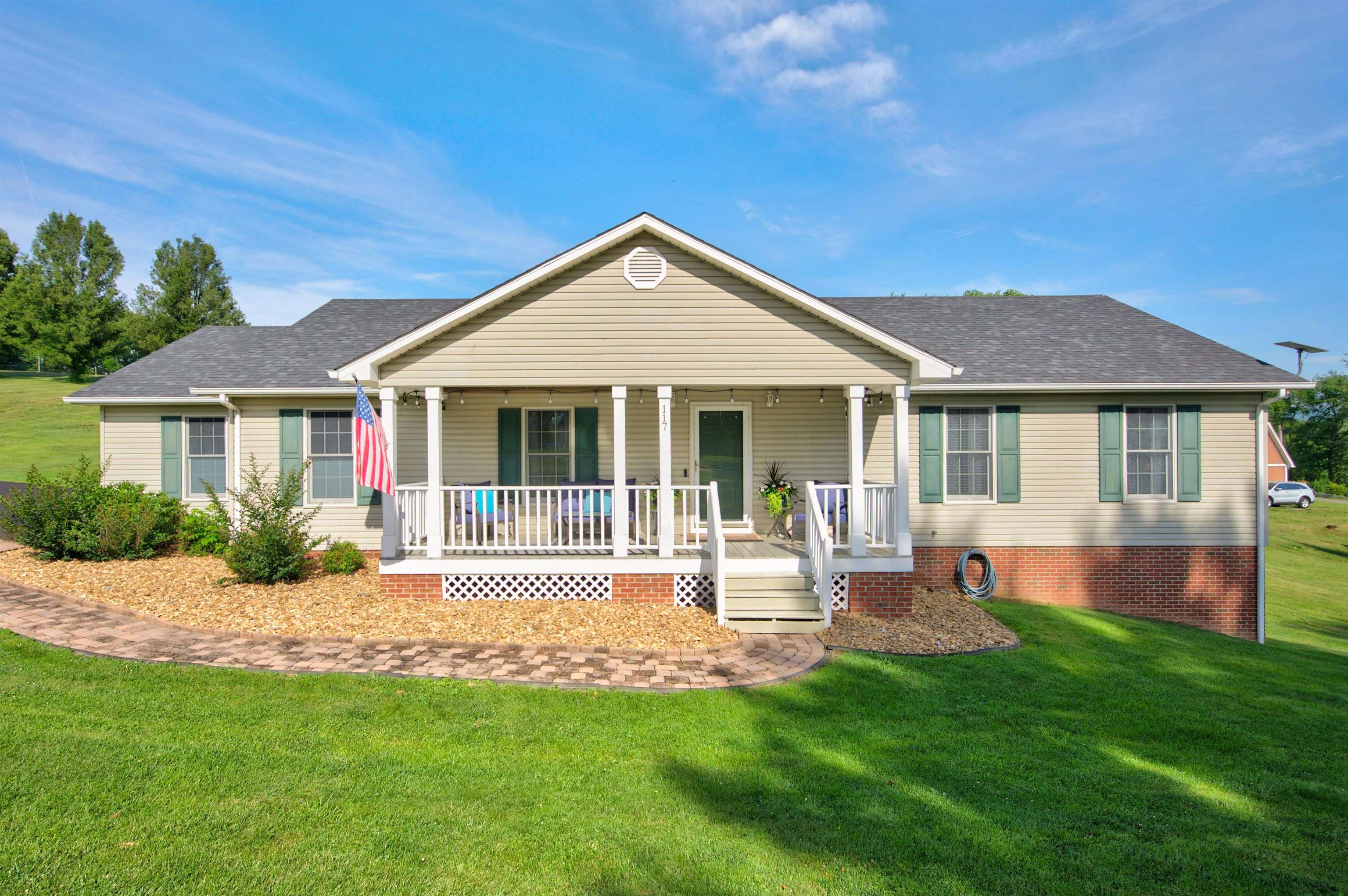 117 Pine Avenue Rural Retreat VA 24368