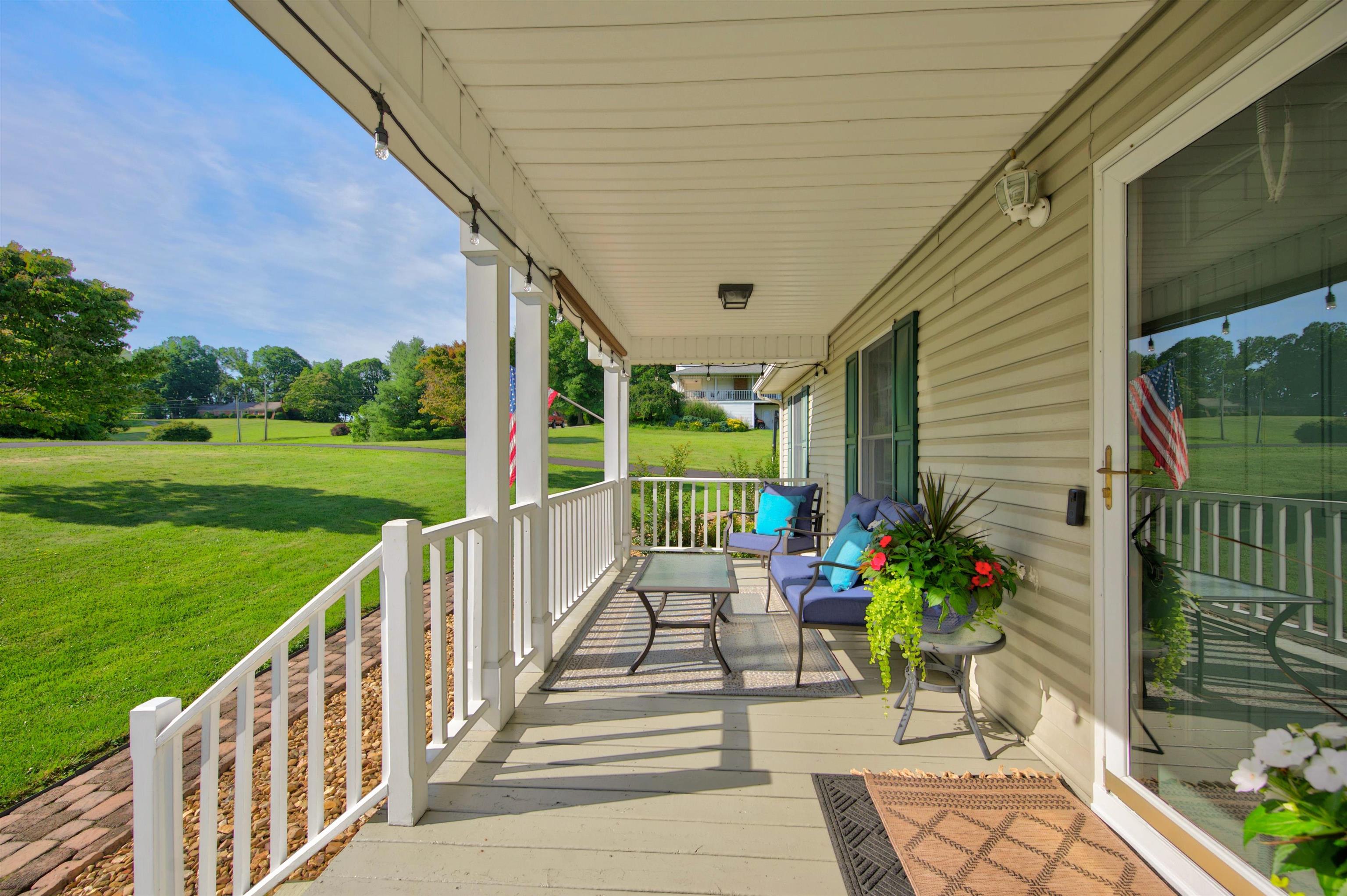 117 Pine Avenue Rural Retreat VA 24368