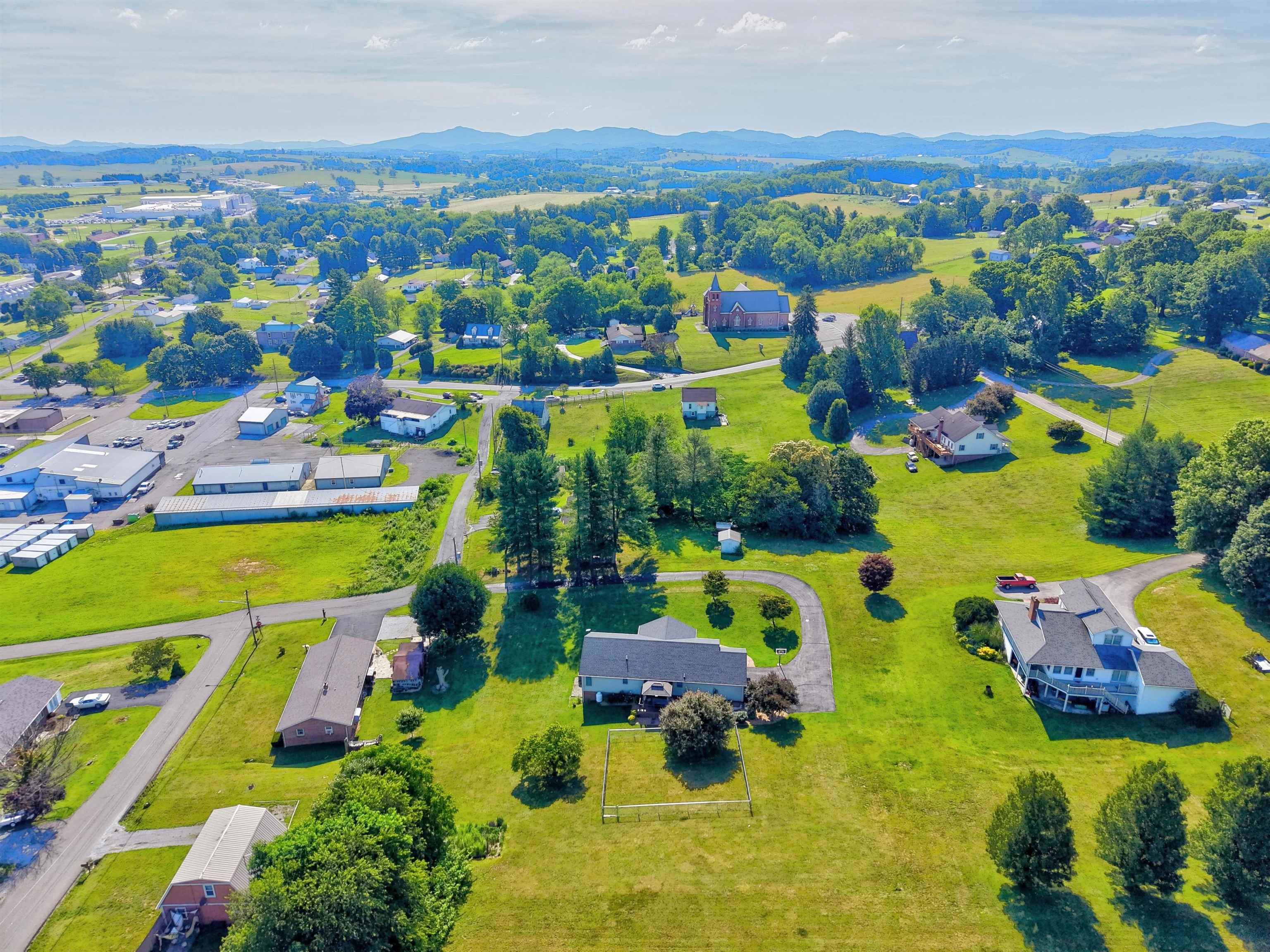 117 Pine Avenue Rural Retreat VA 24368