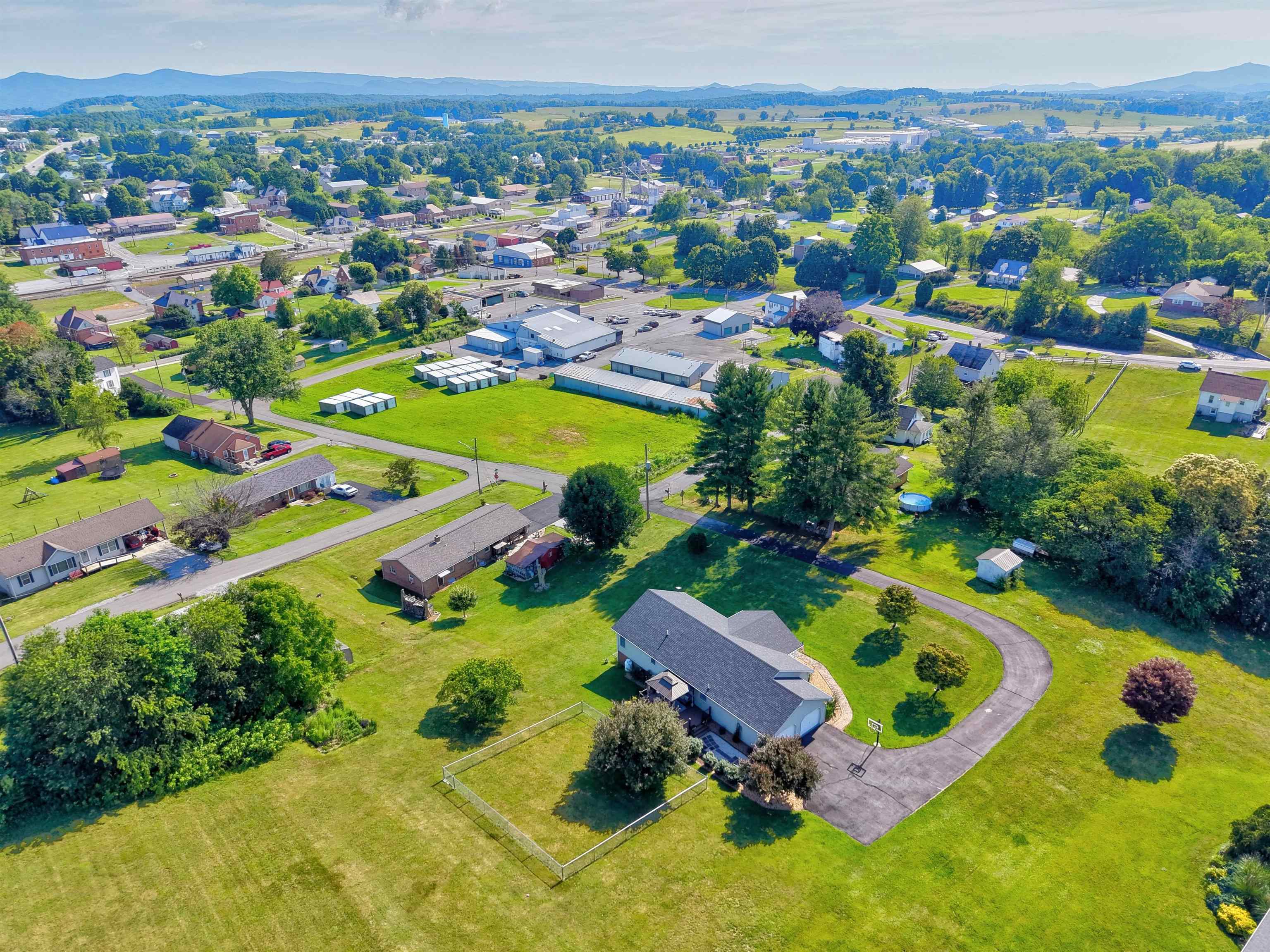 117 Pine Avenue Rural Retreat VA 24368