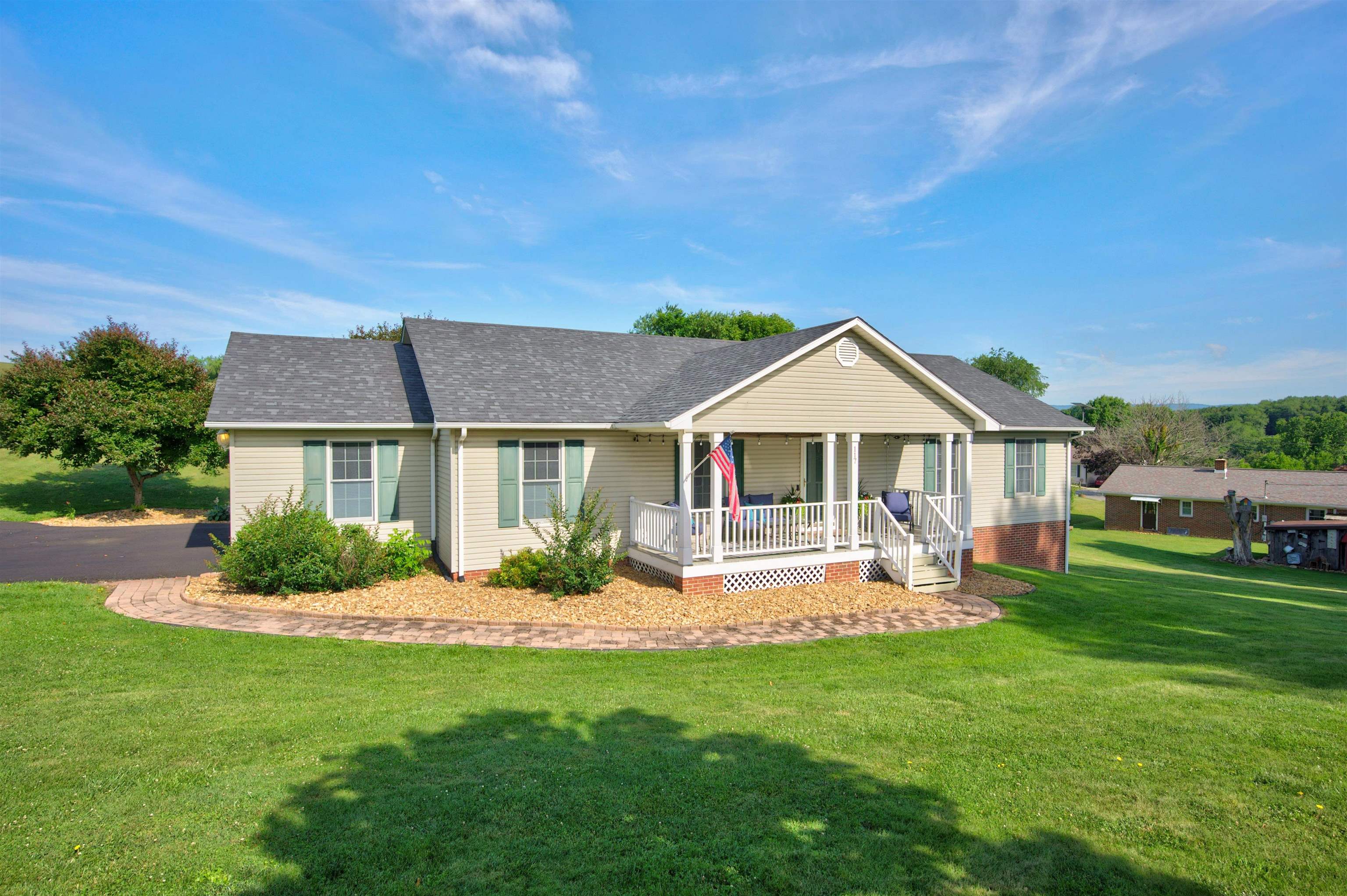 117 Pine Avenue Rural Retreat VA 24368