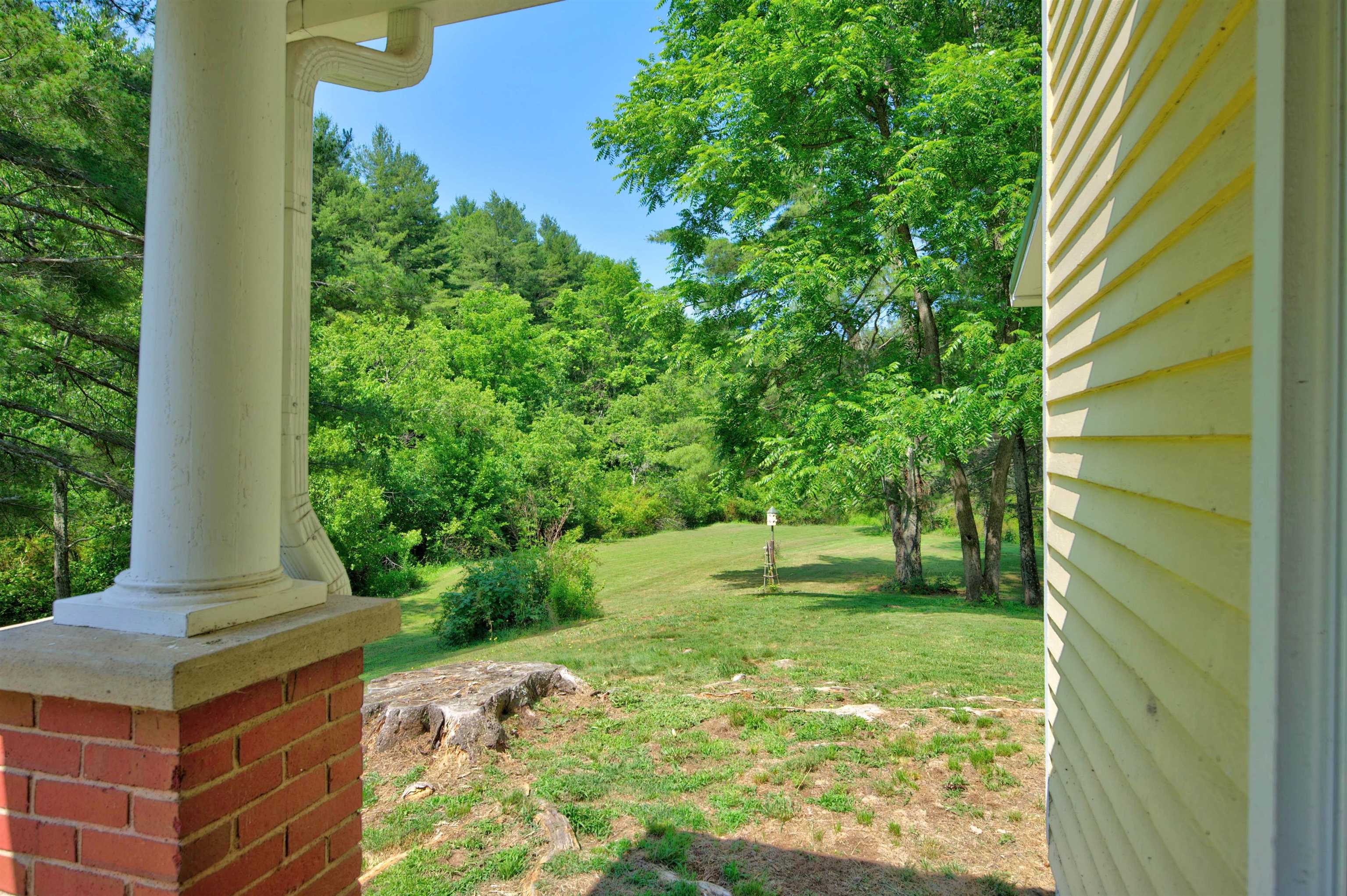 2067 Bethlehem Church Road NE Floyd VA 24091