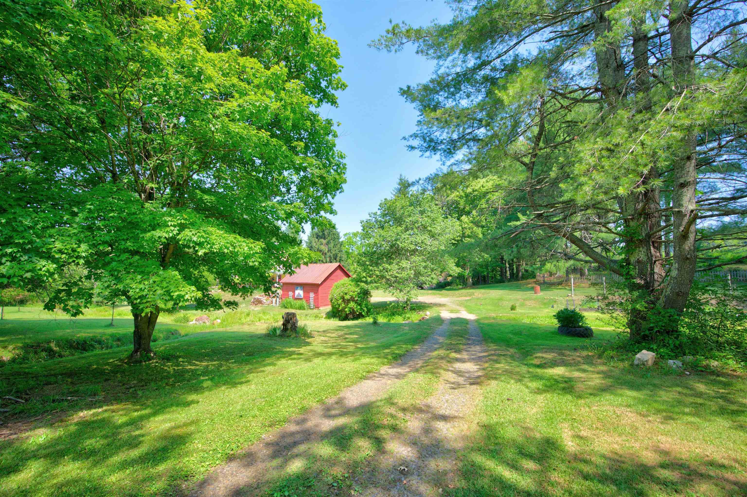 2067 Bethlehem Church Road NE Floyd VA 24091