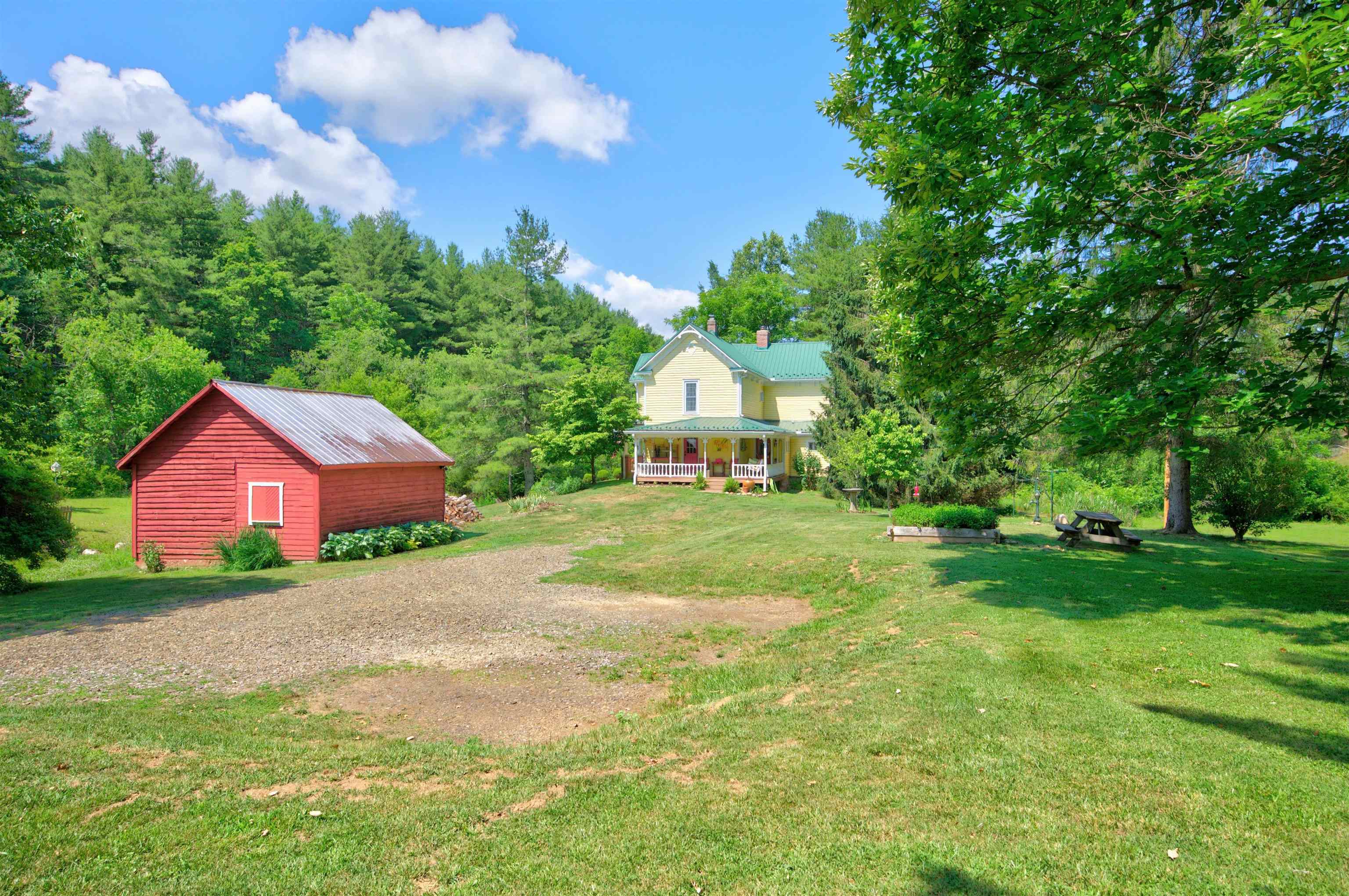 2067 Bethlehem Church Road NE Floyd VA 24091