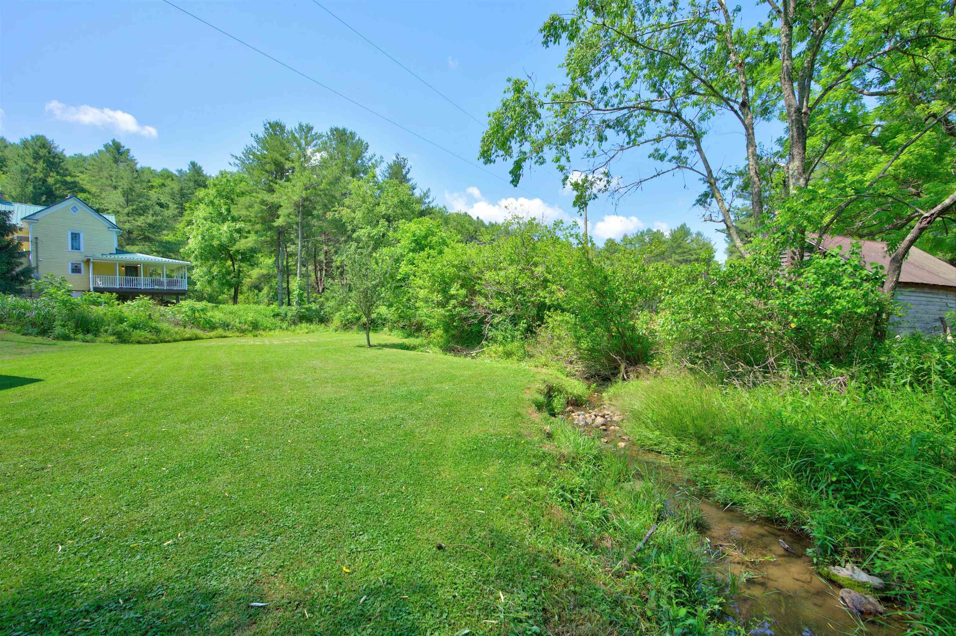 2067 Bethlehem Church Road NE Floyd VA 24091