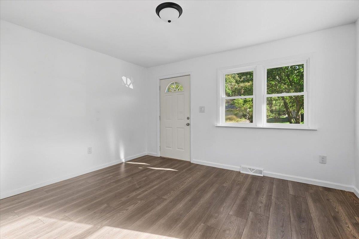 520 Poplar Street Narrows VA 24124