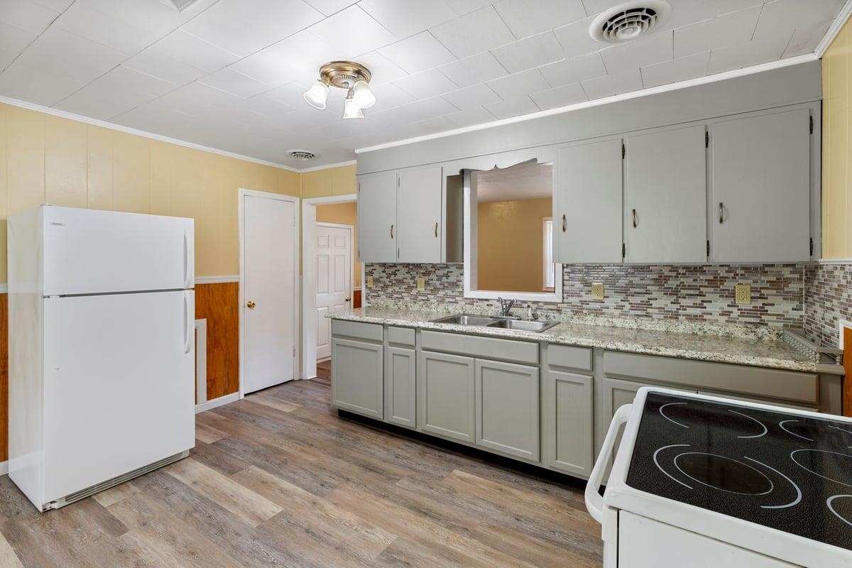 306 Cliffview Drive Pembroke VA 24136