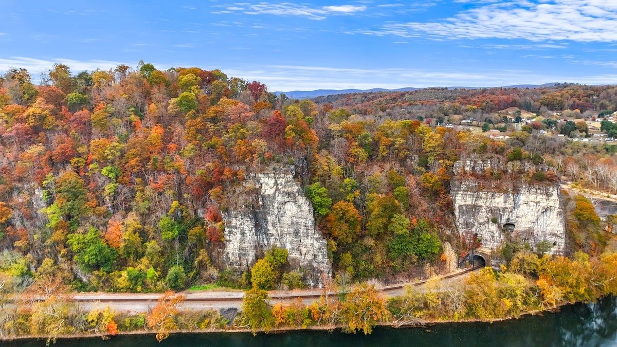 306 Cliffview Drive Pembroke VA 24136