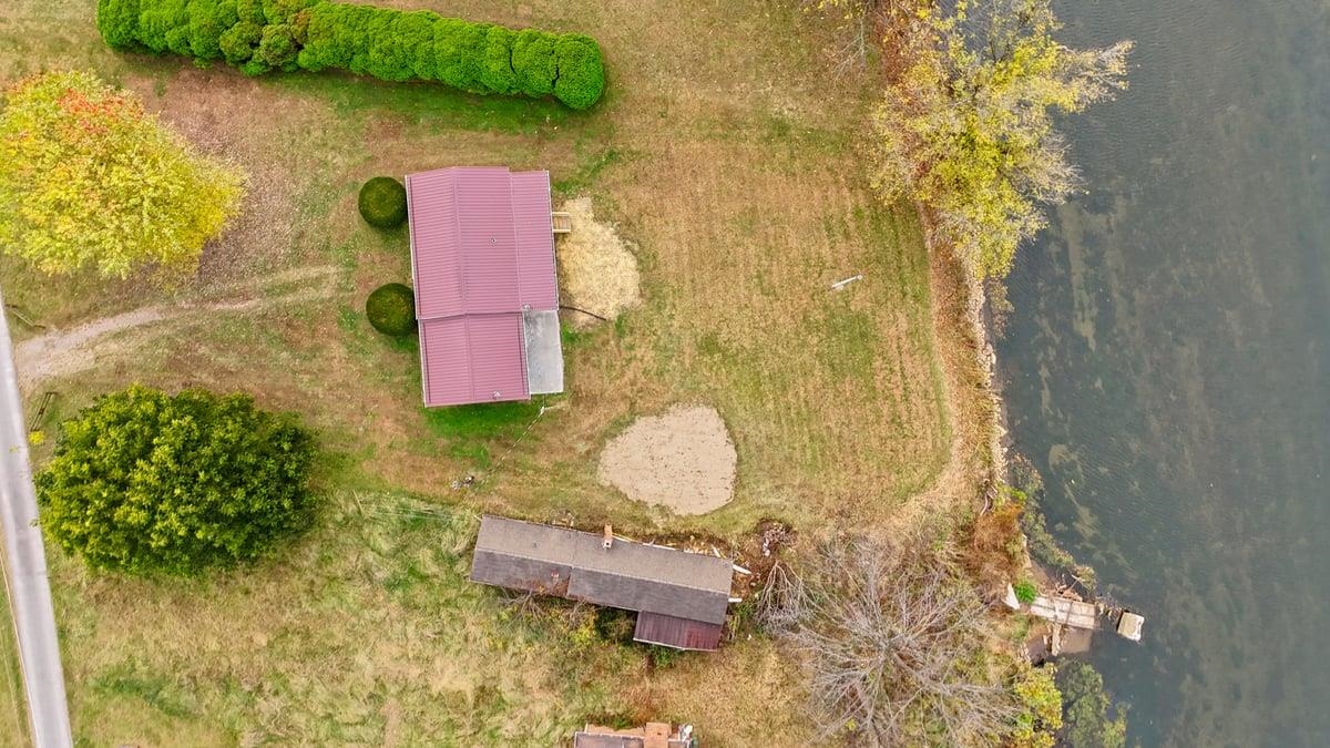 306 Cliffview Drive Pembroke VA 24136