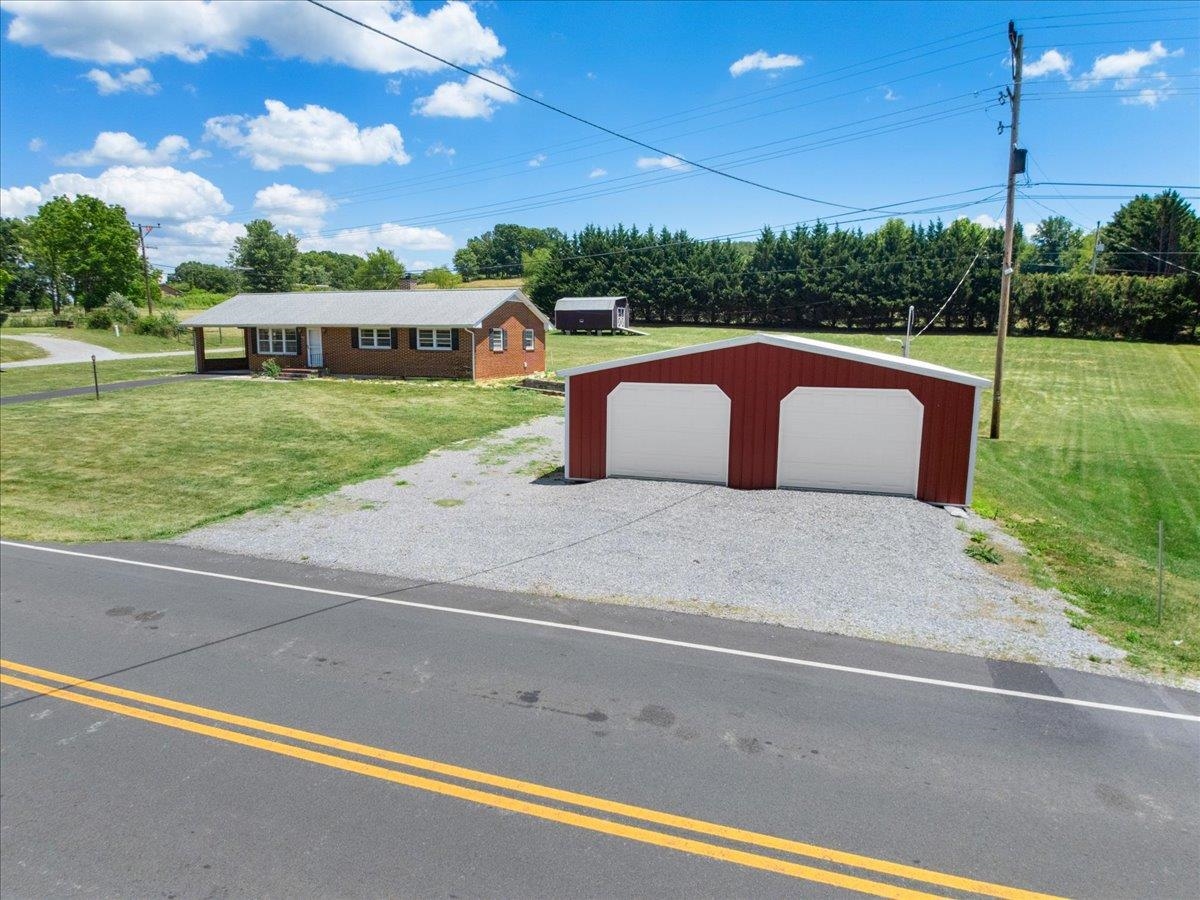 5662 Old Route 11 Road Dublin VA 24084