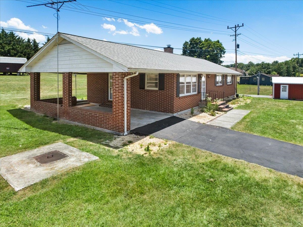 5662 Old Route 11 Road Dublin VA 24084
