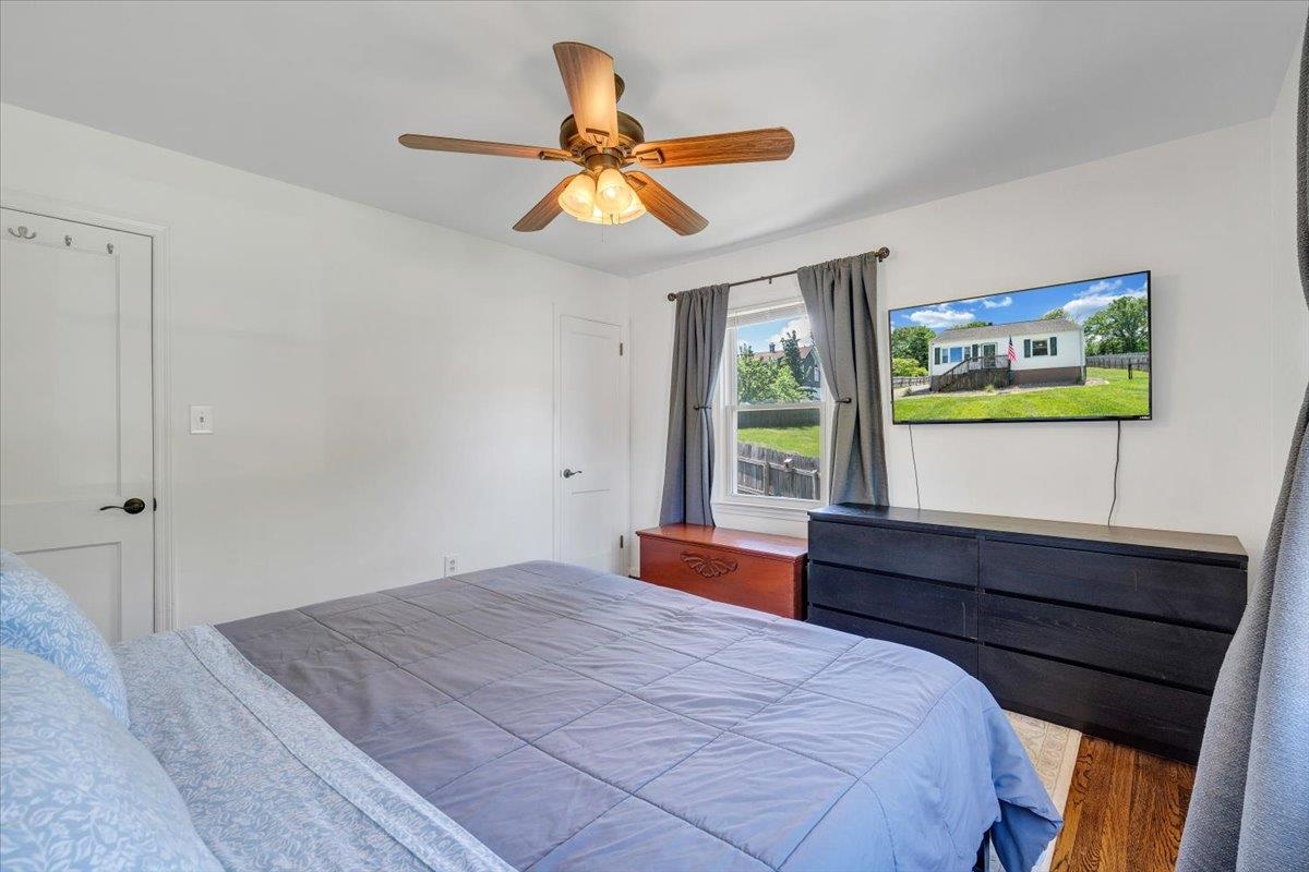 5112 Oak Grove Boulevard NW Roanoke VA 24017