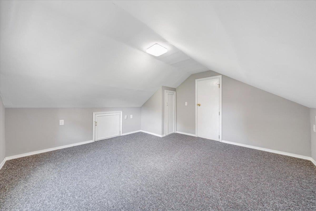 5112 Oak Grove Boulevard NW Roanoke VA 24017