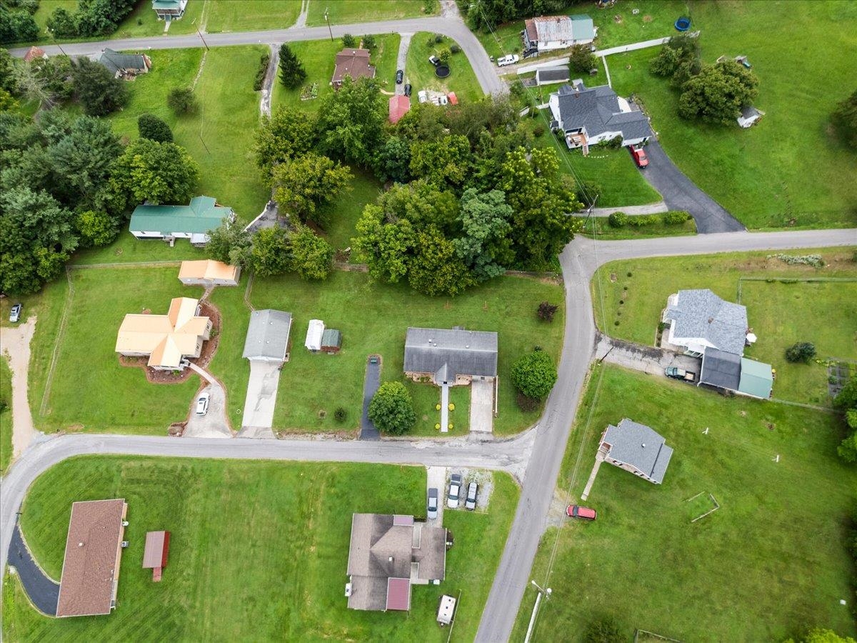 615 Circle Drive Pembroke VA 24136
