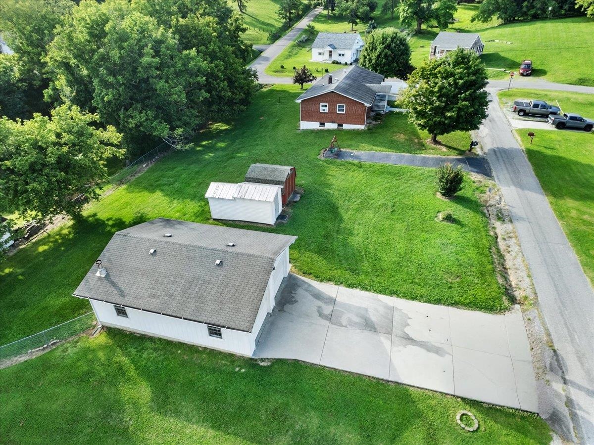 615 Circle Drive Pembroke VA 24136