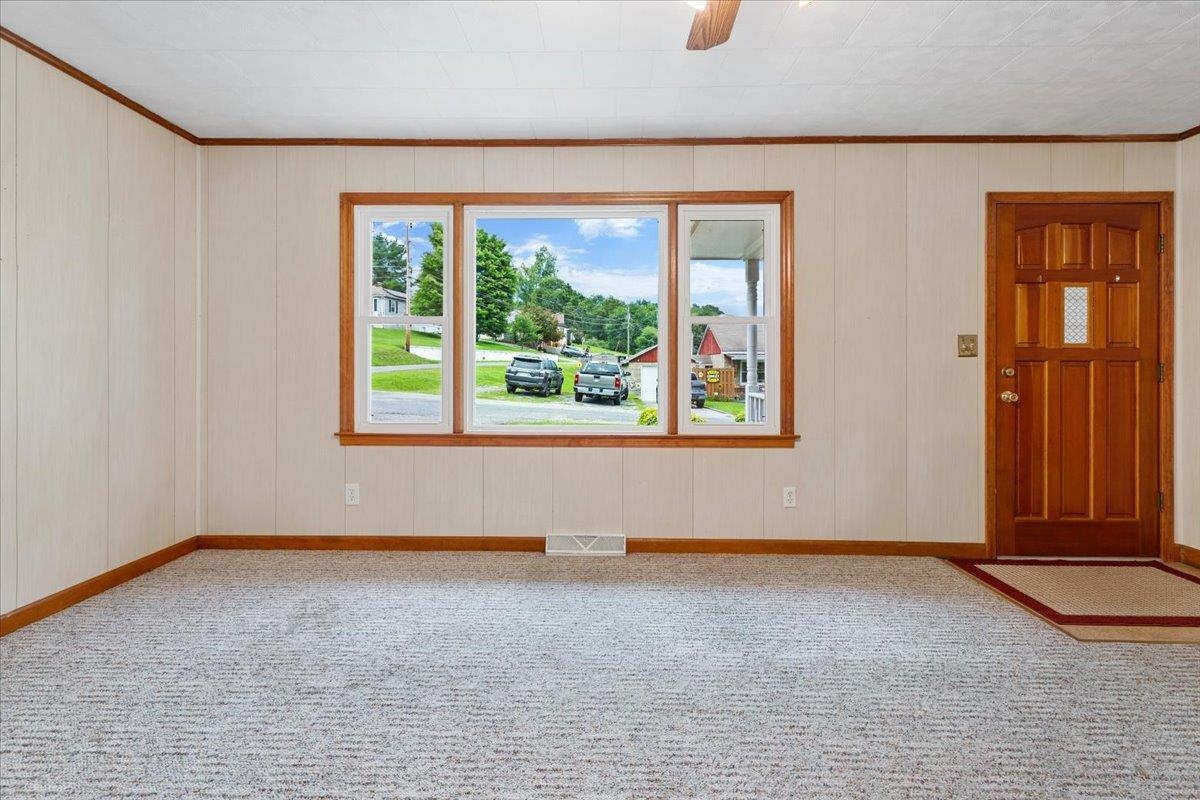 615 Circle Drive Pembroke VA 24136