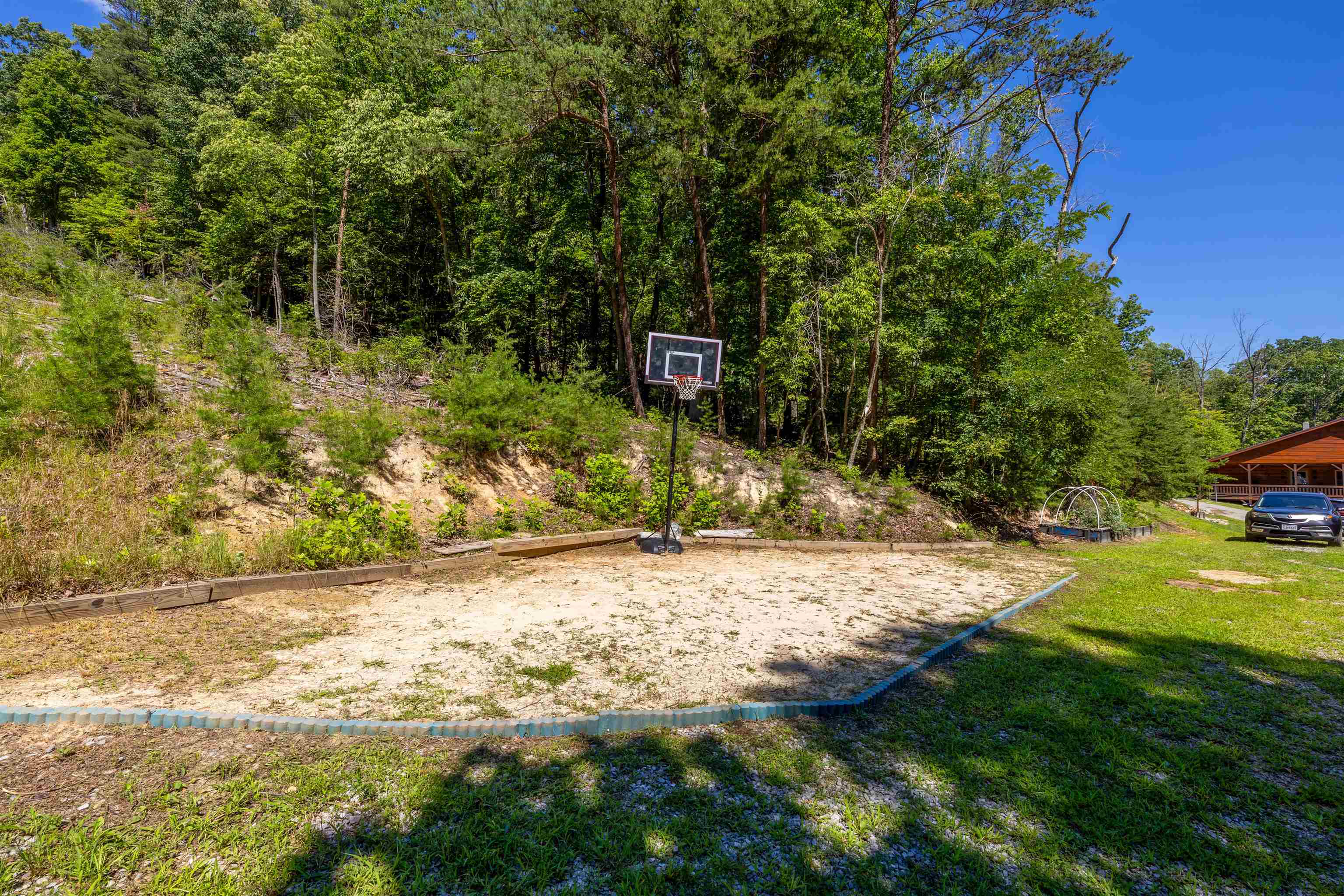 5809 Twine Hollow Road Salem VA 24153