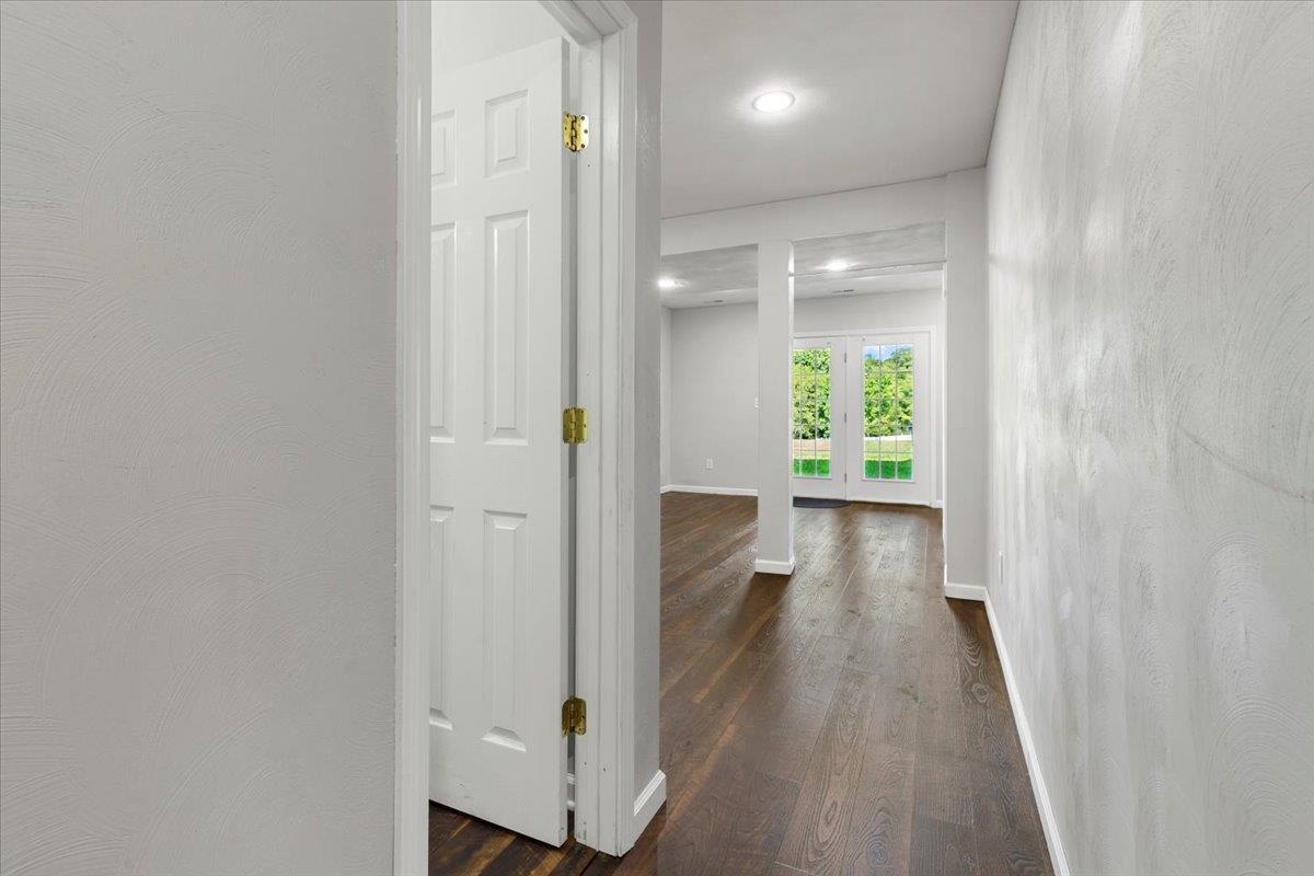 305 Sequoia Circle Christiansburg VA 24073