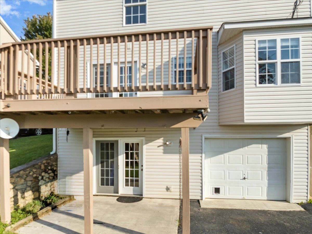 305 Sequoia Circle Christiansburg VA 24073