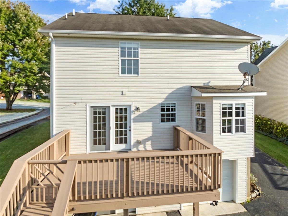 305 Sequoia Circle Christiansburg VA 24073