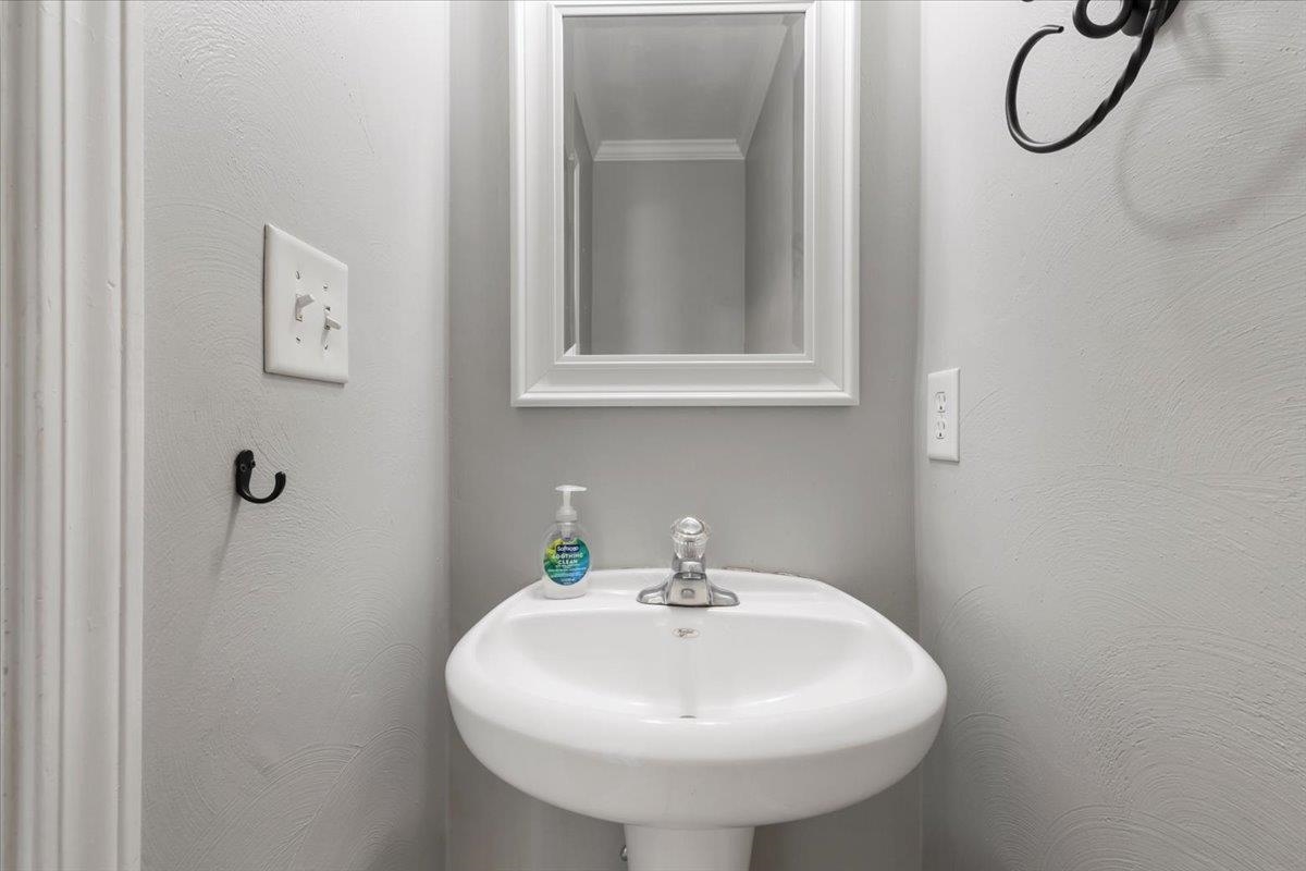 305 Sequoia Circle Christiansburg VA 24073