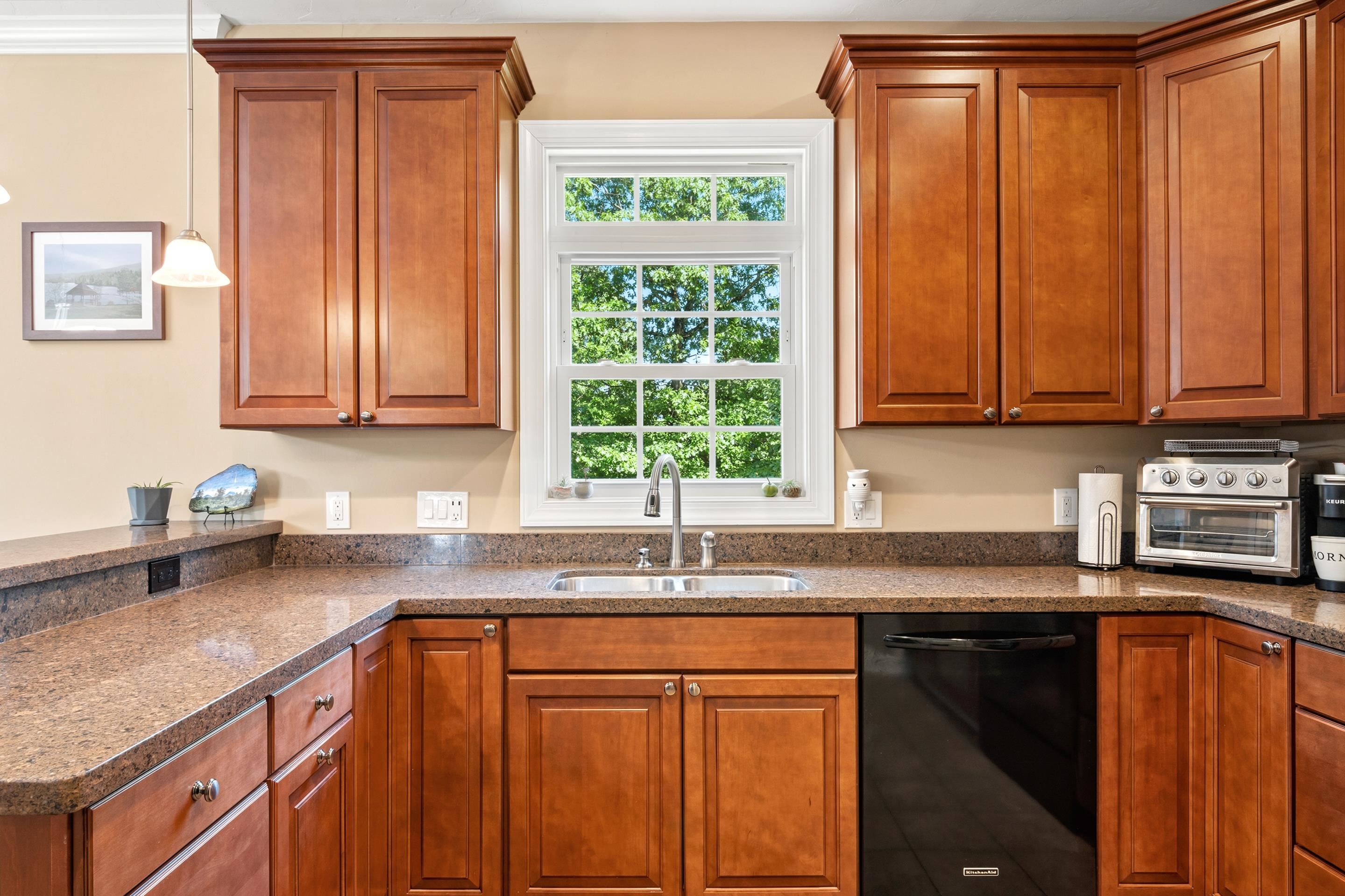 925 Brooklyn Avenue Christiansburg VA 24073