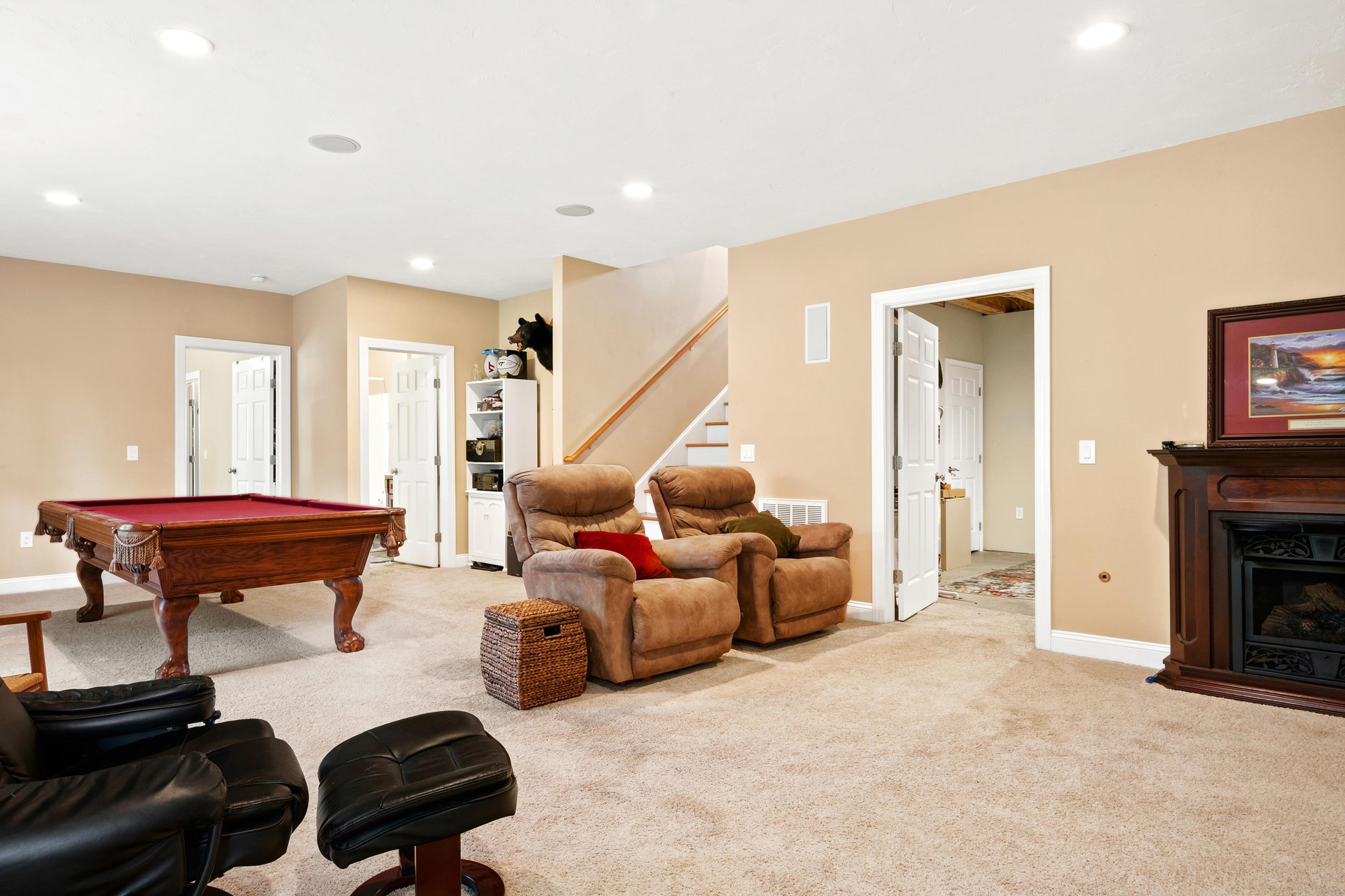 925 Brooklyn Avenue Christiansburg VA 24073