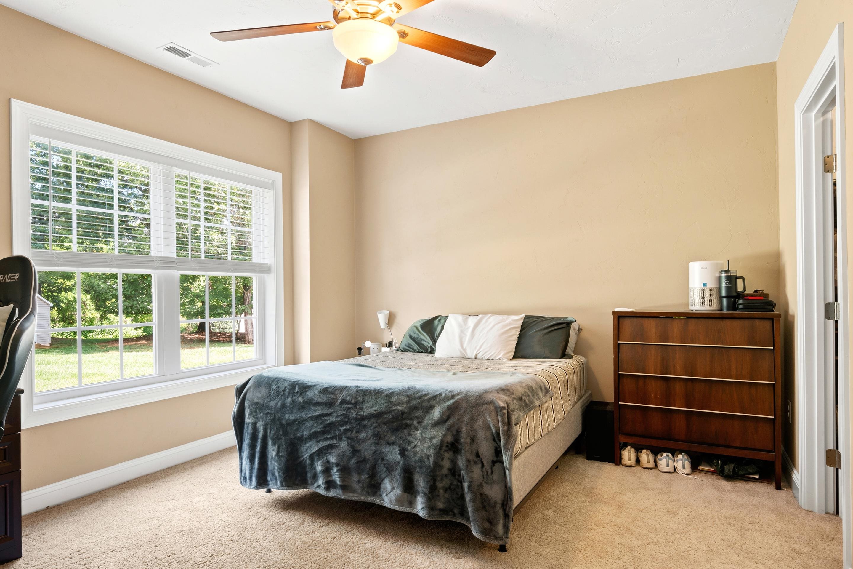 925 Brooklyn Avenue Christiansburg VA 24073