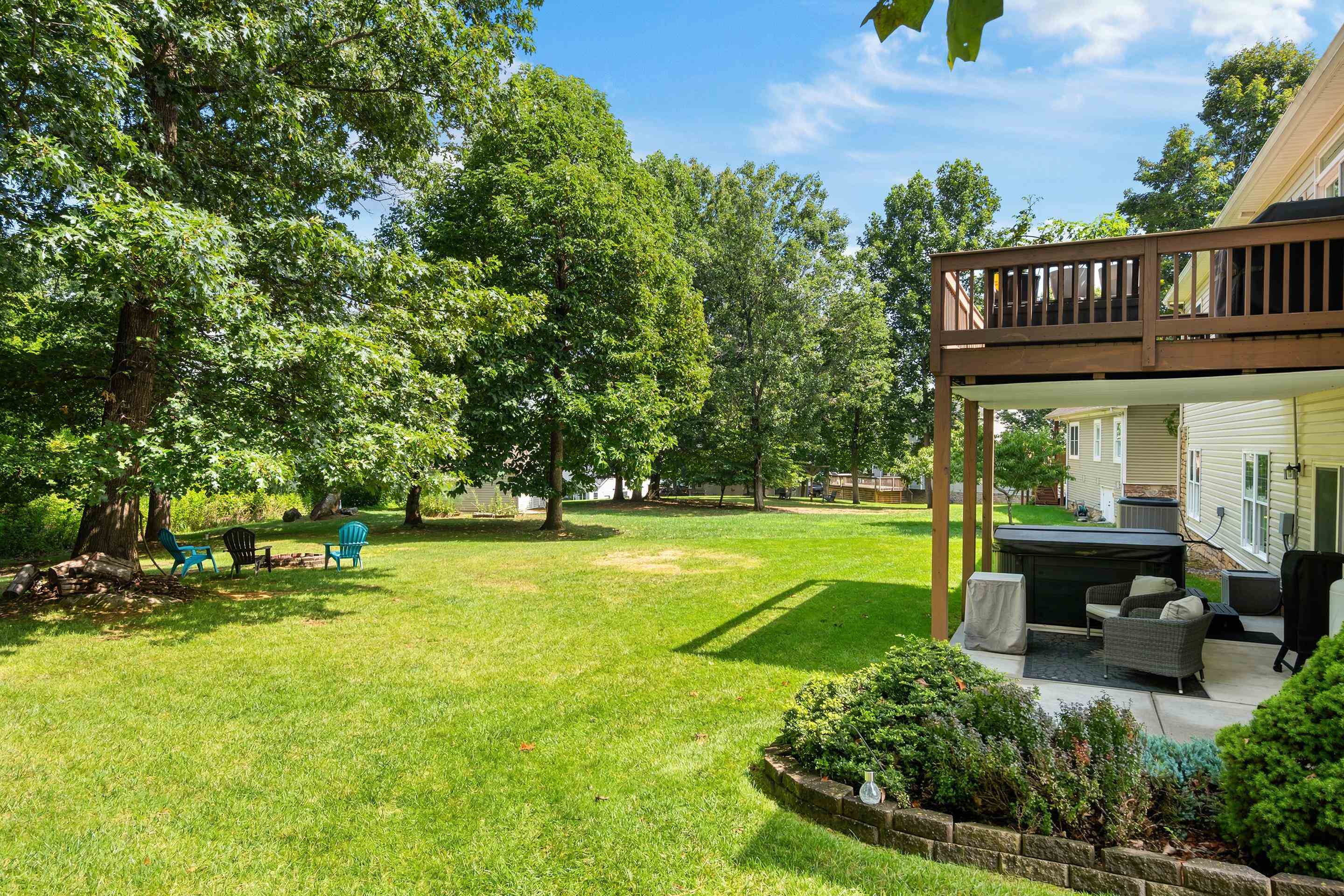 925 Brooklyn Avenue Christiansburg VA 24073
