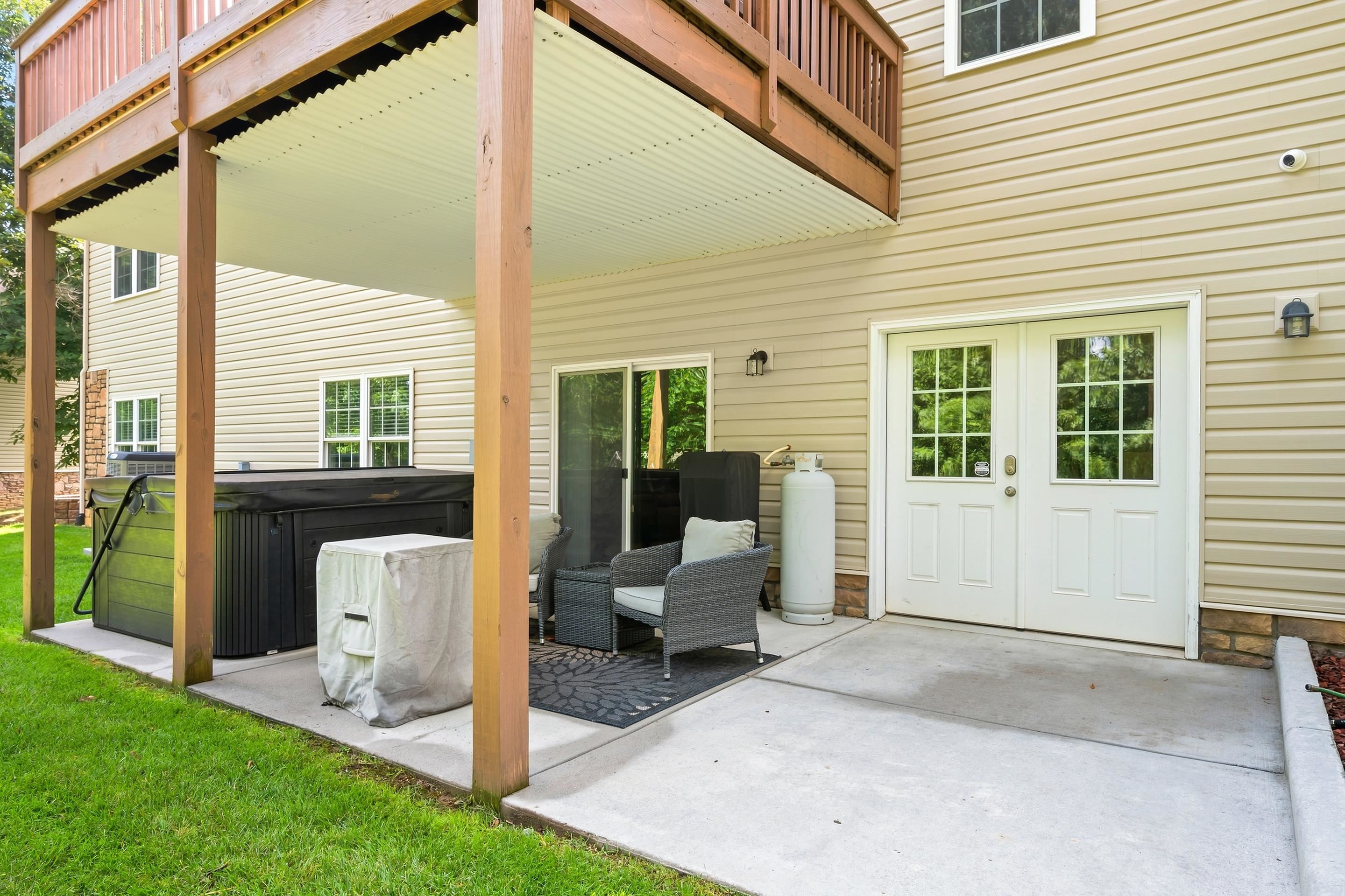 925 Brooklyn Avenue Christiansburg VA 24073