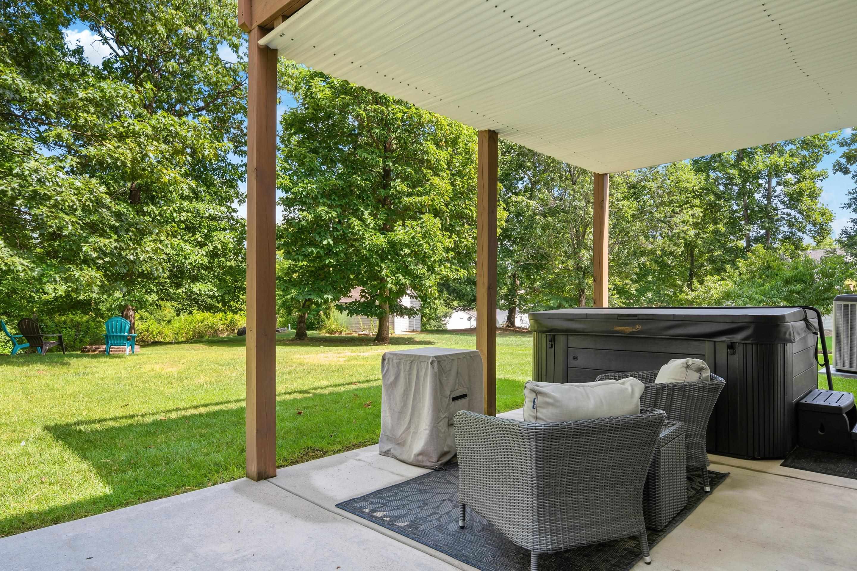 925 Brooklyn Avenue Christiansburg VA 24073