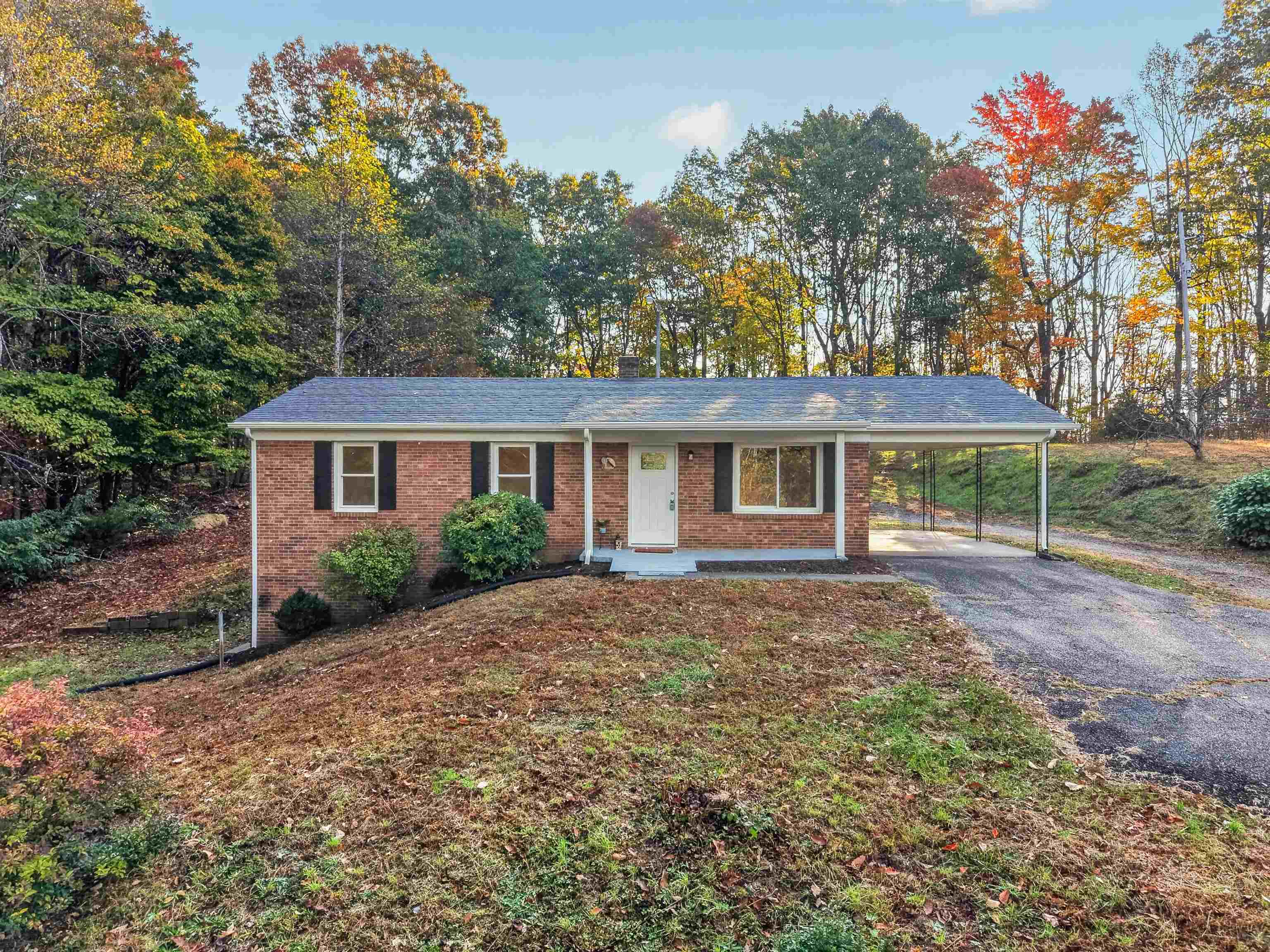 4844 Fairystone Park Stuart VA 24171