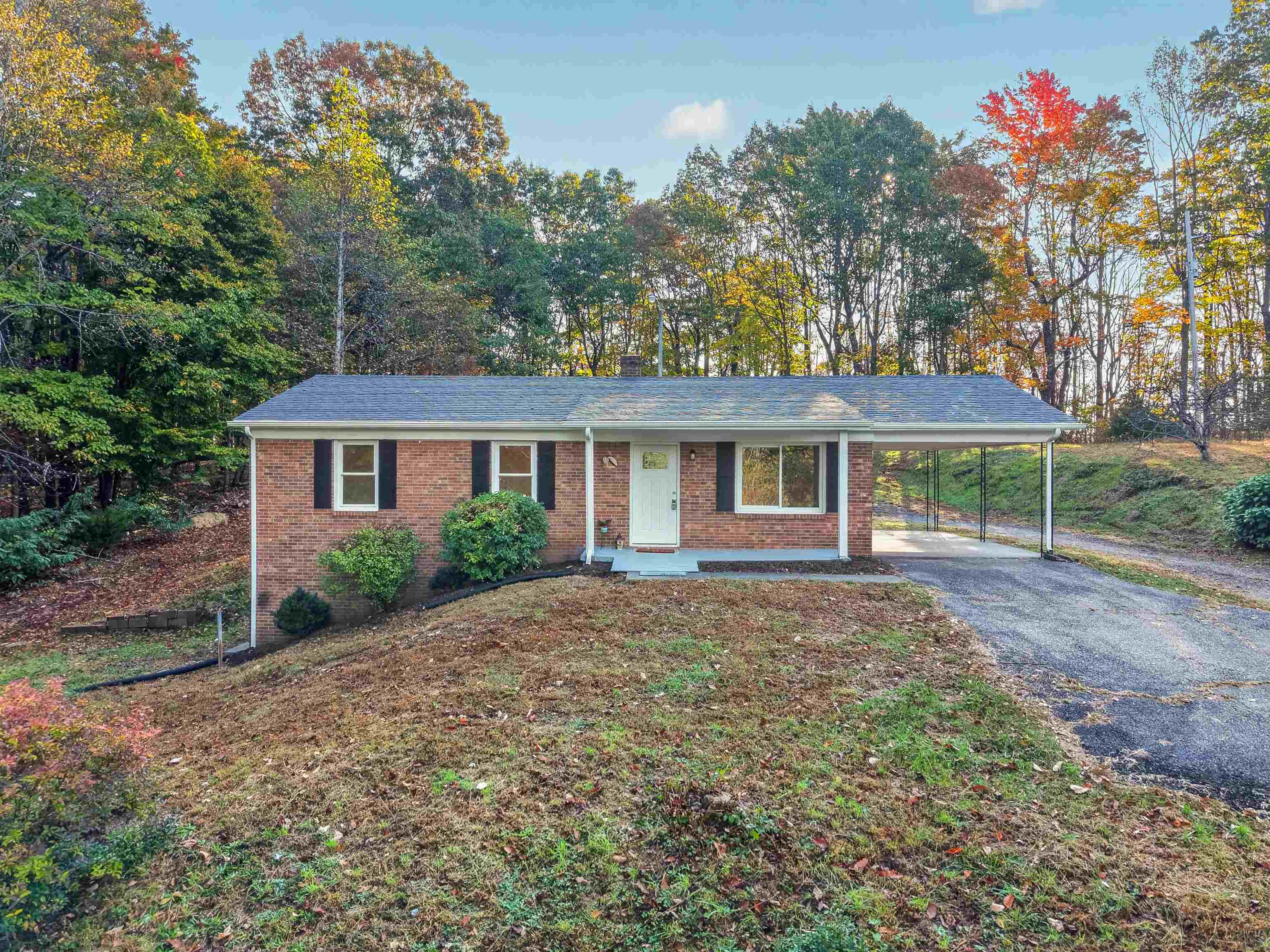 4844 Fairystone Park Stuart VA 24171