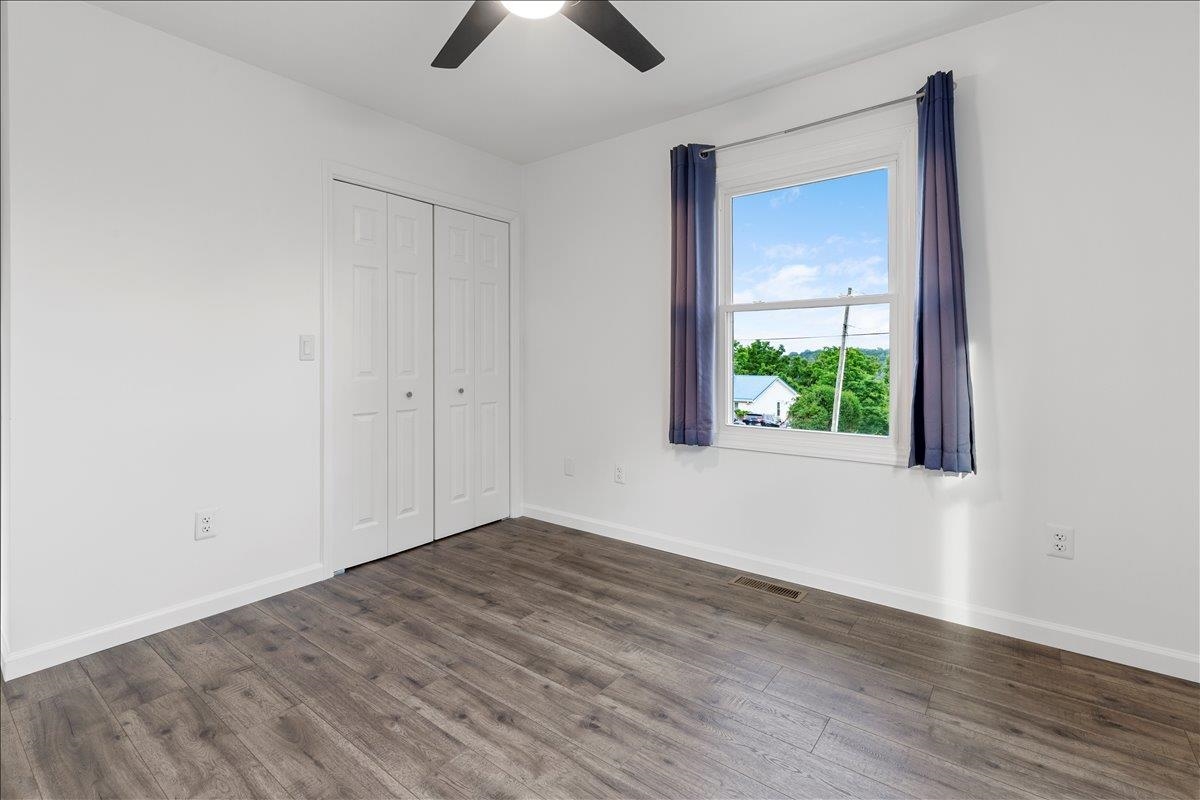 120 SE Howery Street Christiansburg VA 24073