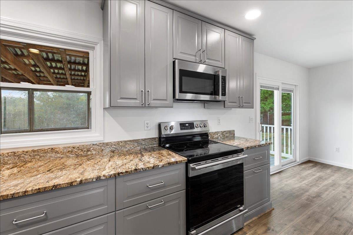 120 SE Howery Street Christiansburg VA 24073