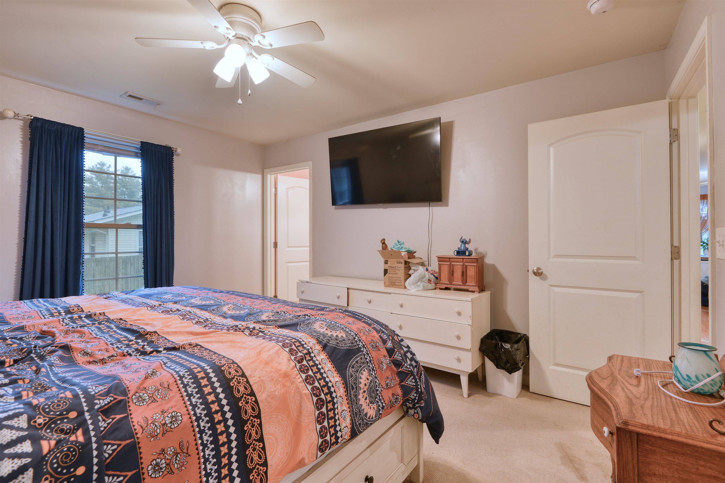 110 Foundry Place Radford VA 24141