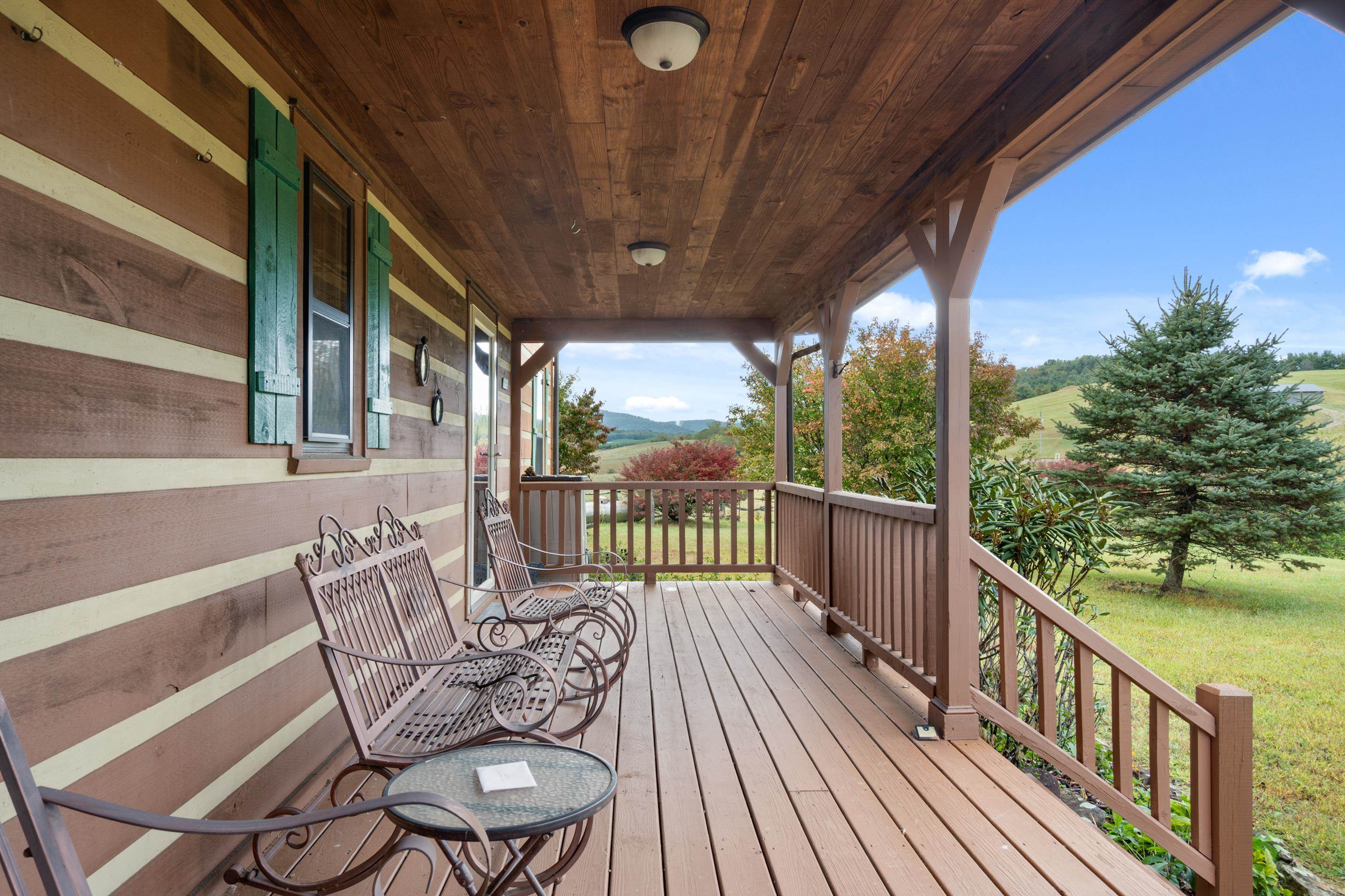 840 Carsonville Road Elk Creek VA 24326