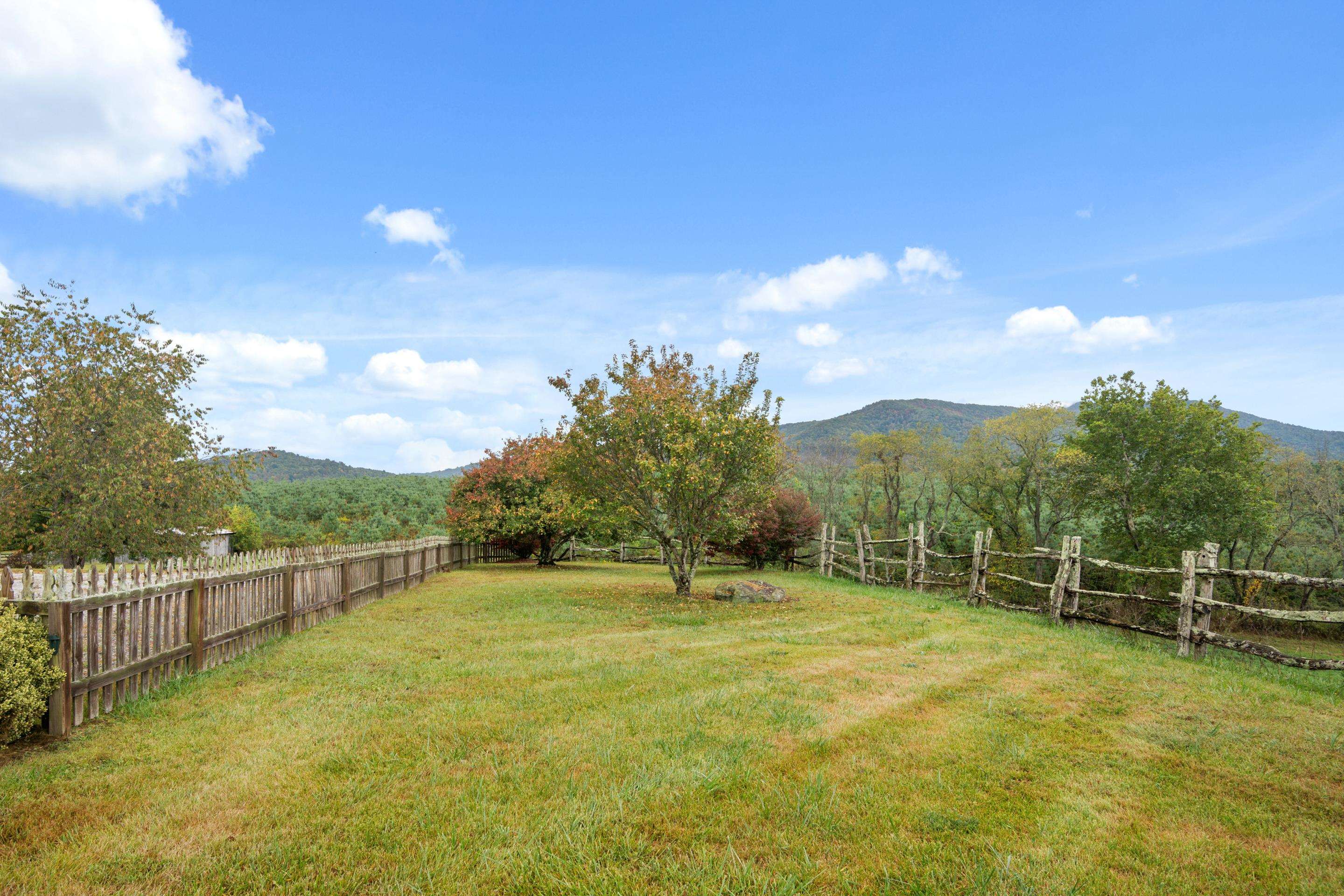 840 Carsonville Road Elk Creek VA 24326