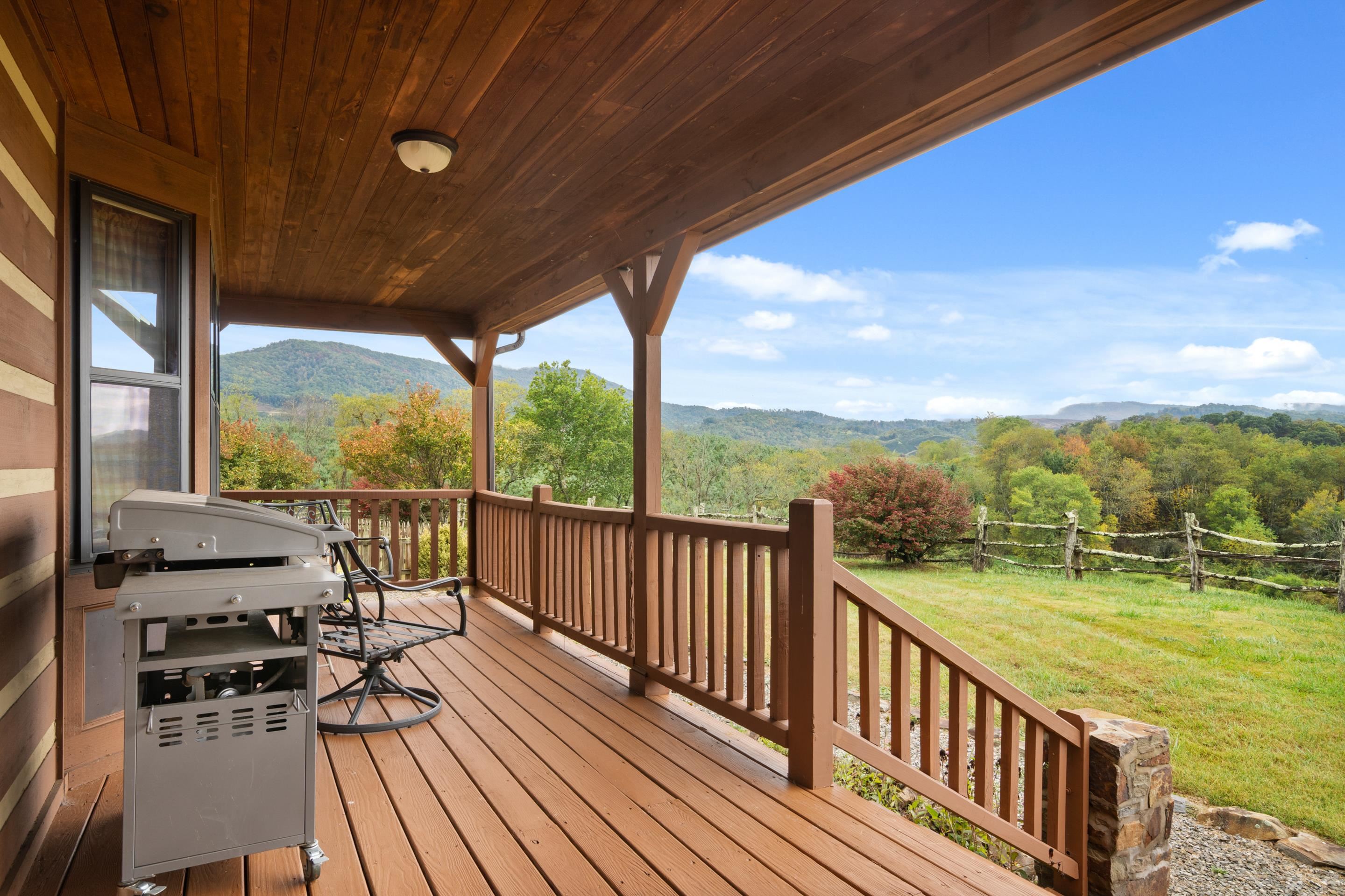 840 Carsonville Road Elk Creek VA 24326