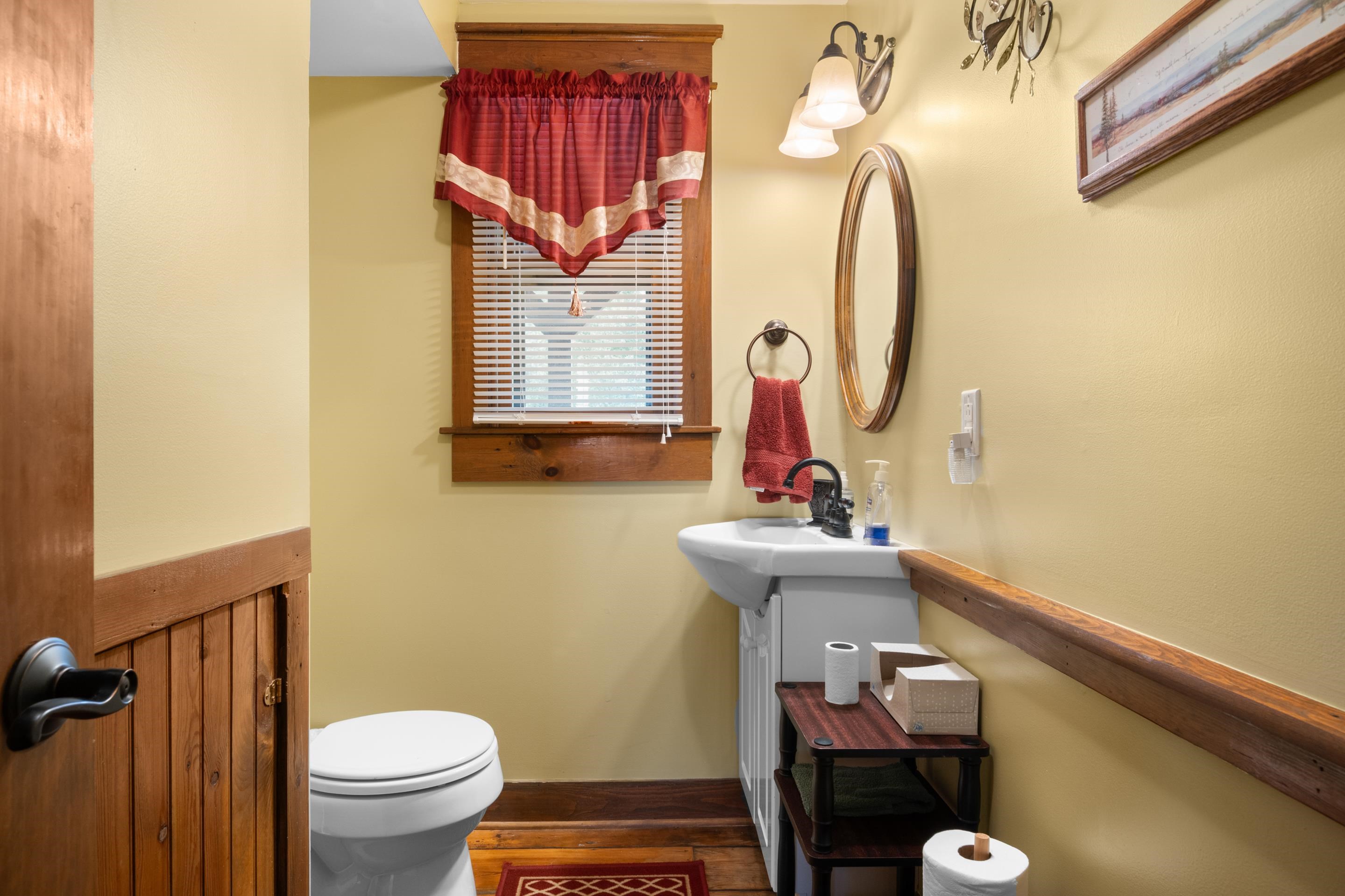 840 Carsonville Road Elk Creek VA 24326