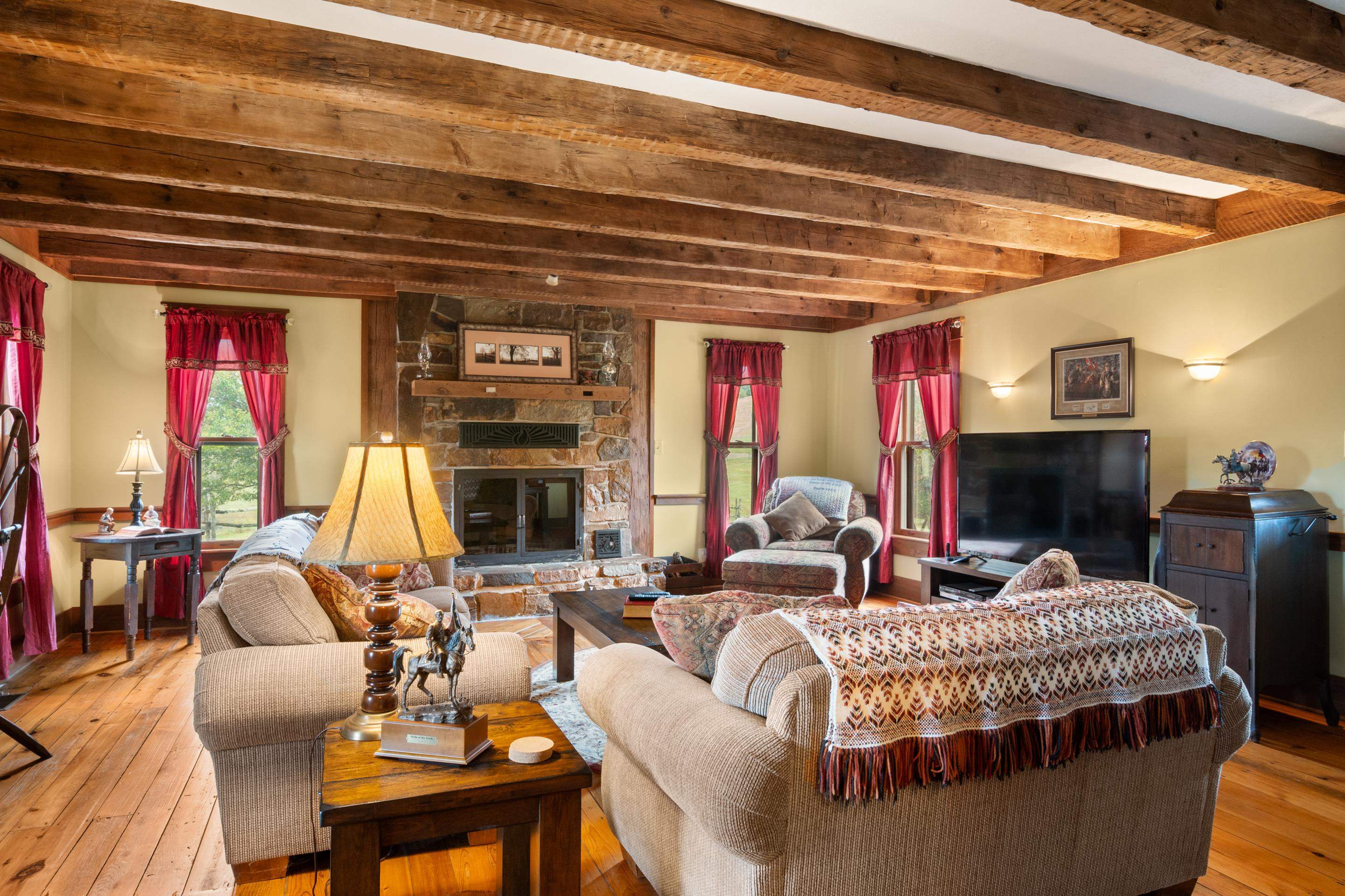 840 Carsonville Road Elk Creek VA 24326