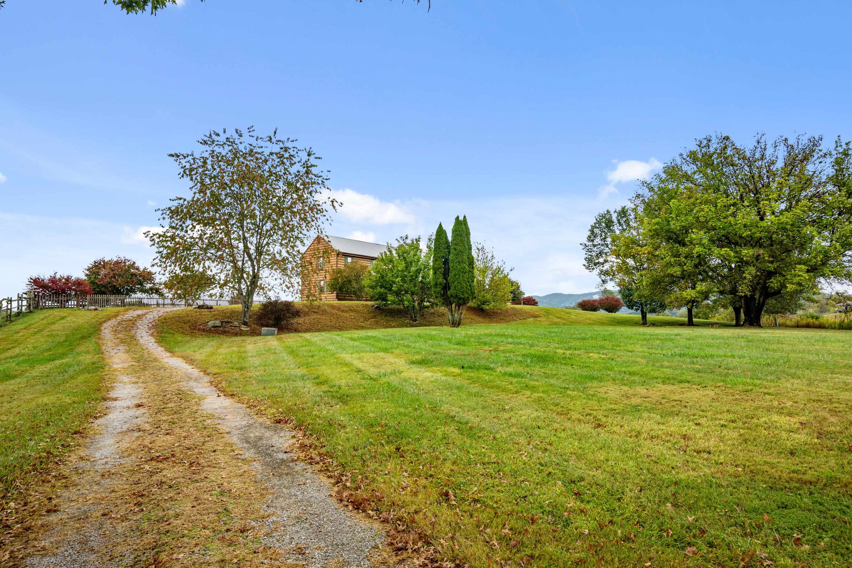 840 Carsonville Road Elk Creek VA 24326