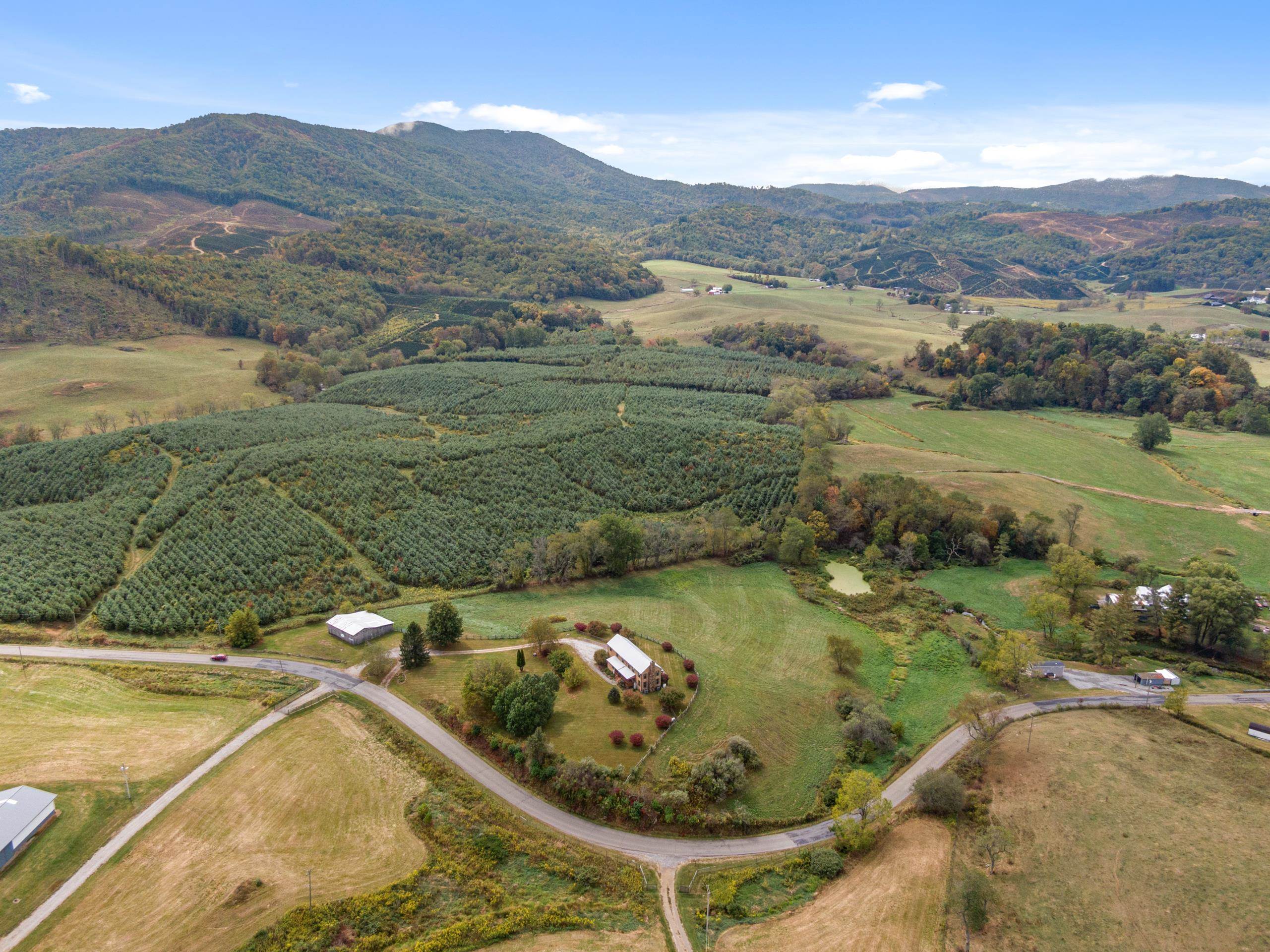 840 Carsonville Road Elk Creek VA 24326