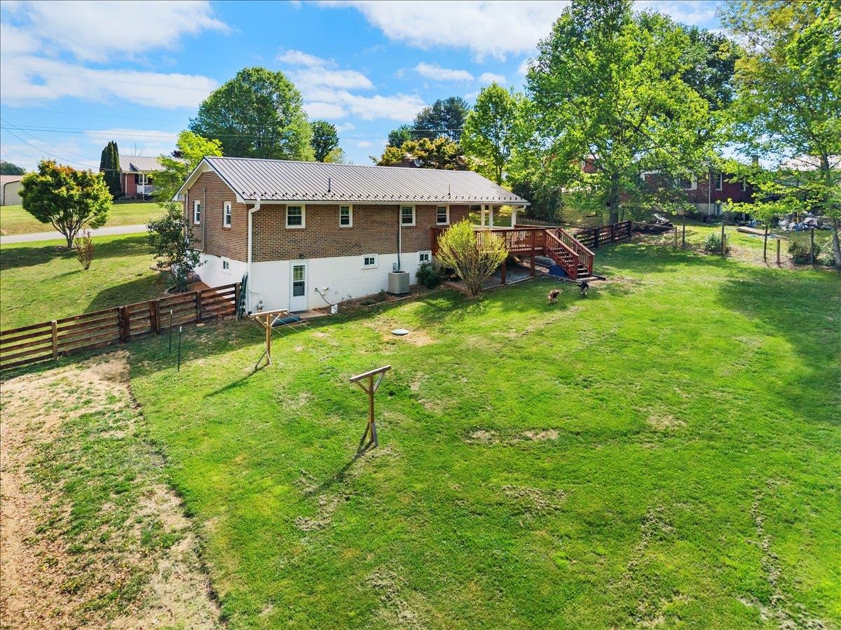 2510 Forest Hill Drive Draper VA 24324