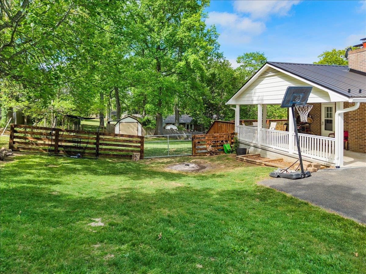2510 Forest Hill Drive Draper VA 24324