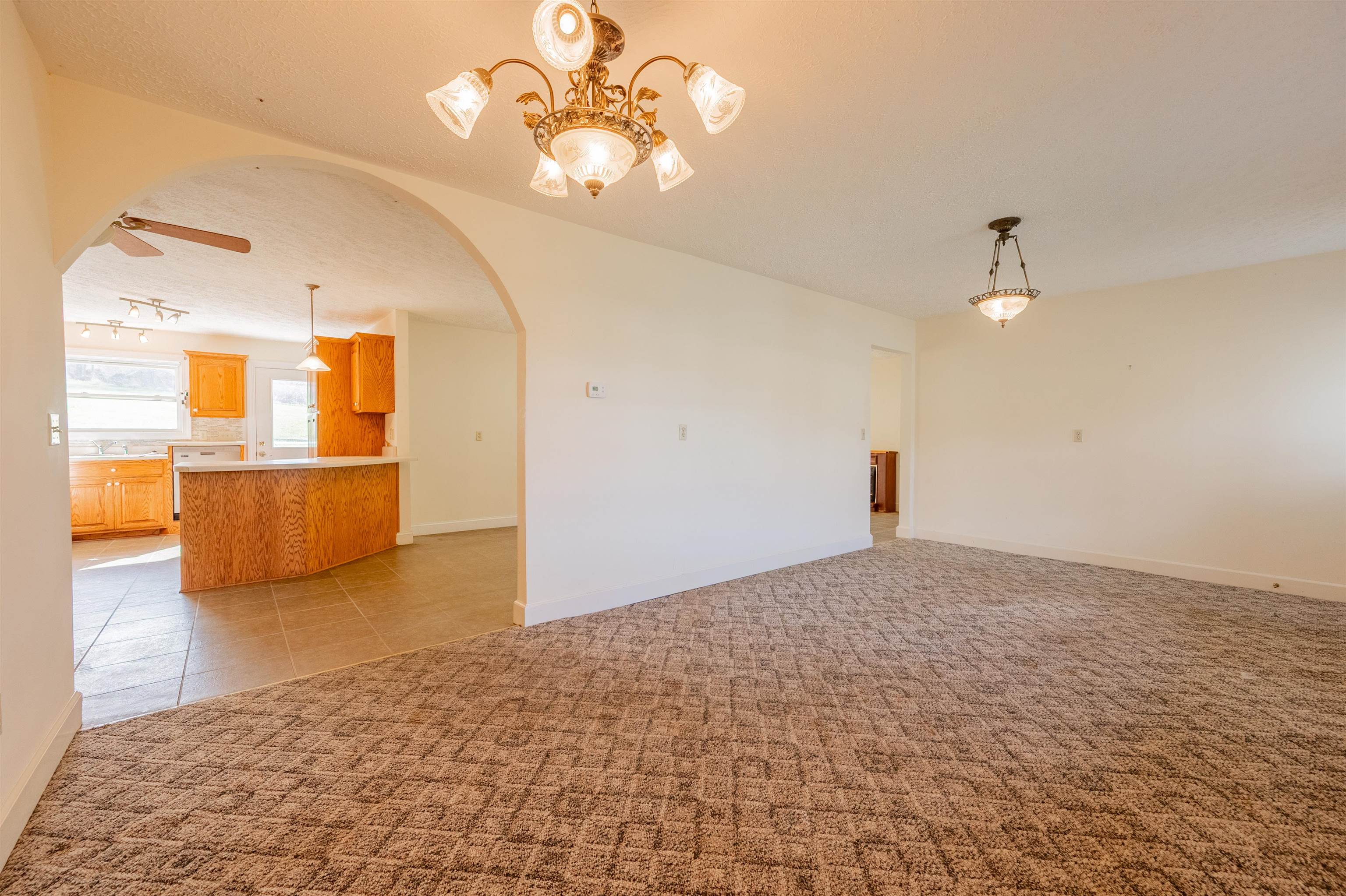 508 Whitelocke Road SE Floyd VA 24091