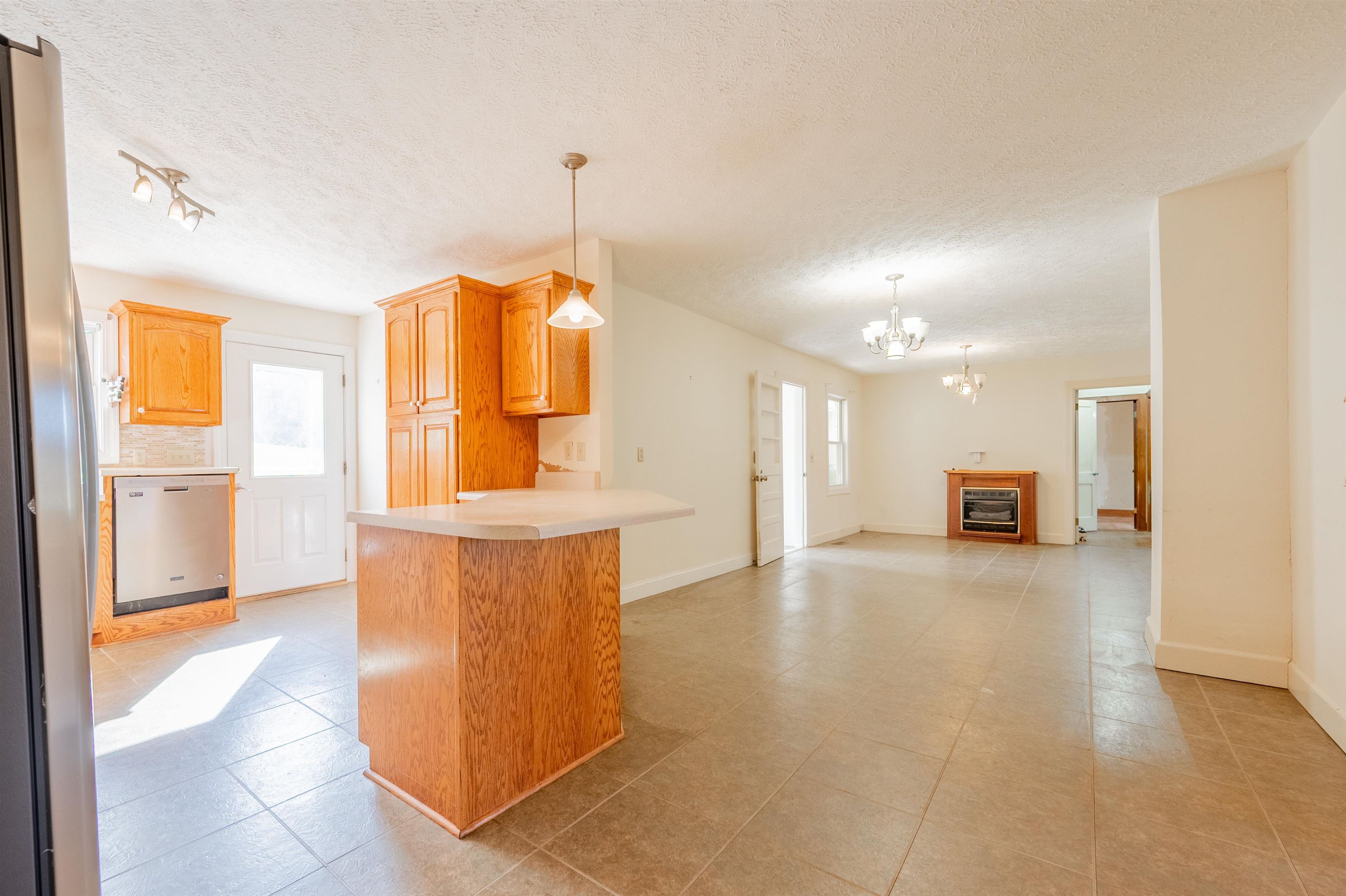 508 Whitelocke Road SE Floyd VA 24091