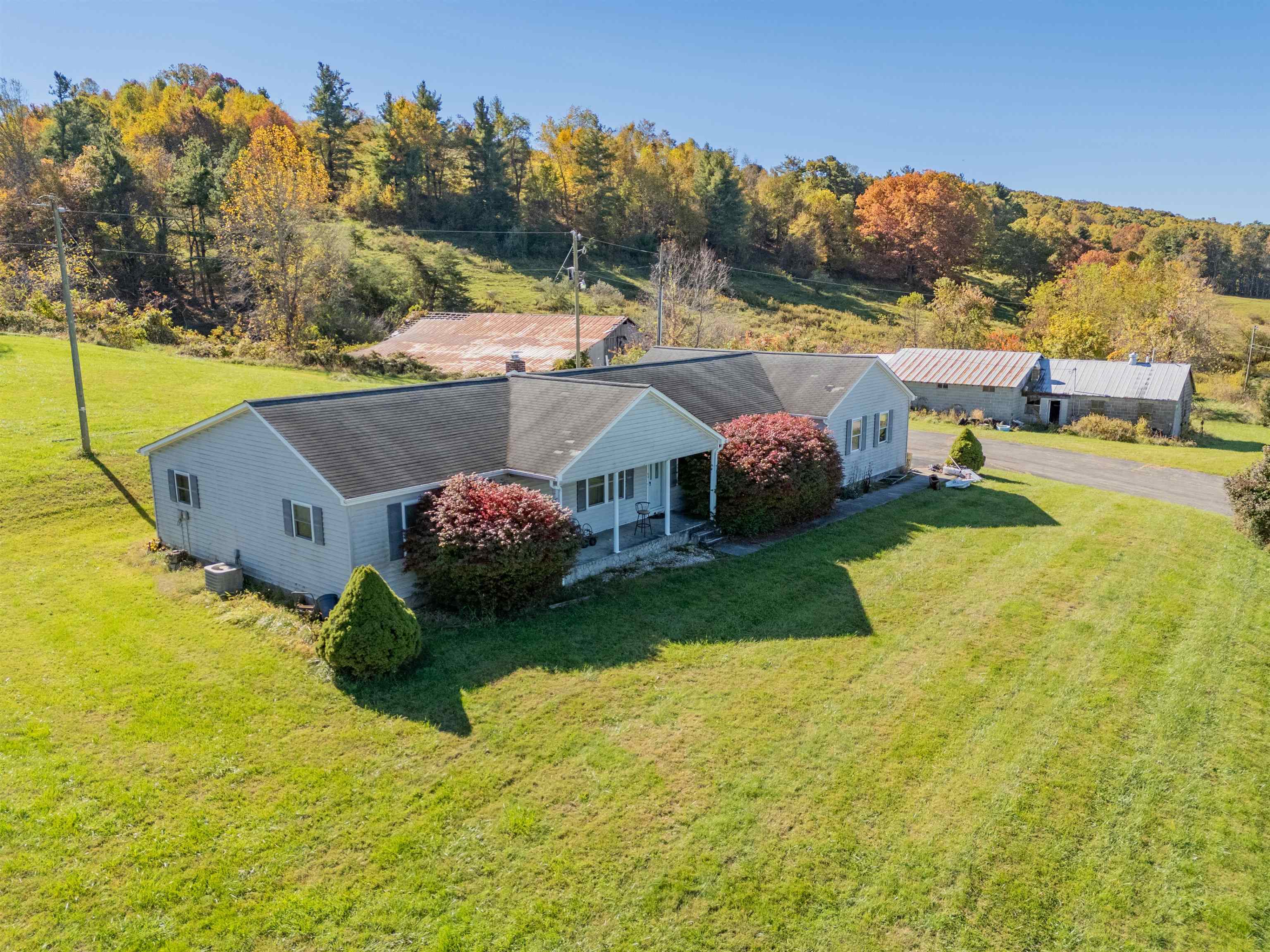 508 Whitelocke Road SE Floyd VA 24091