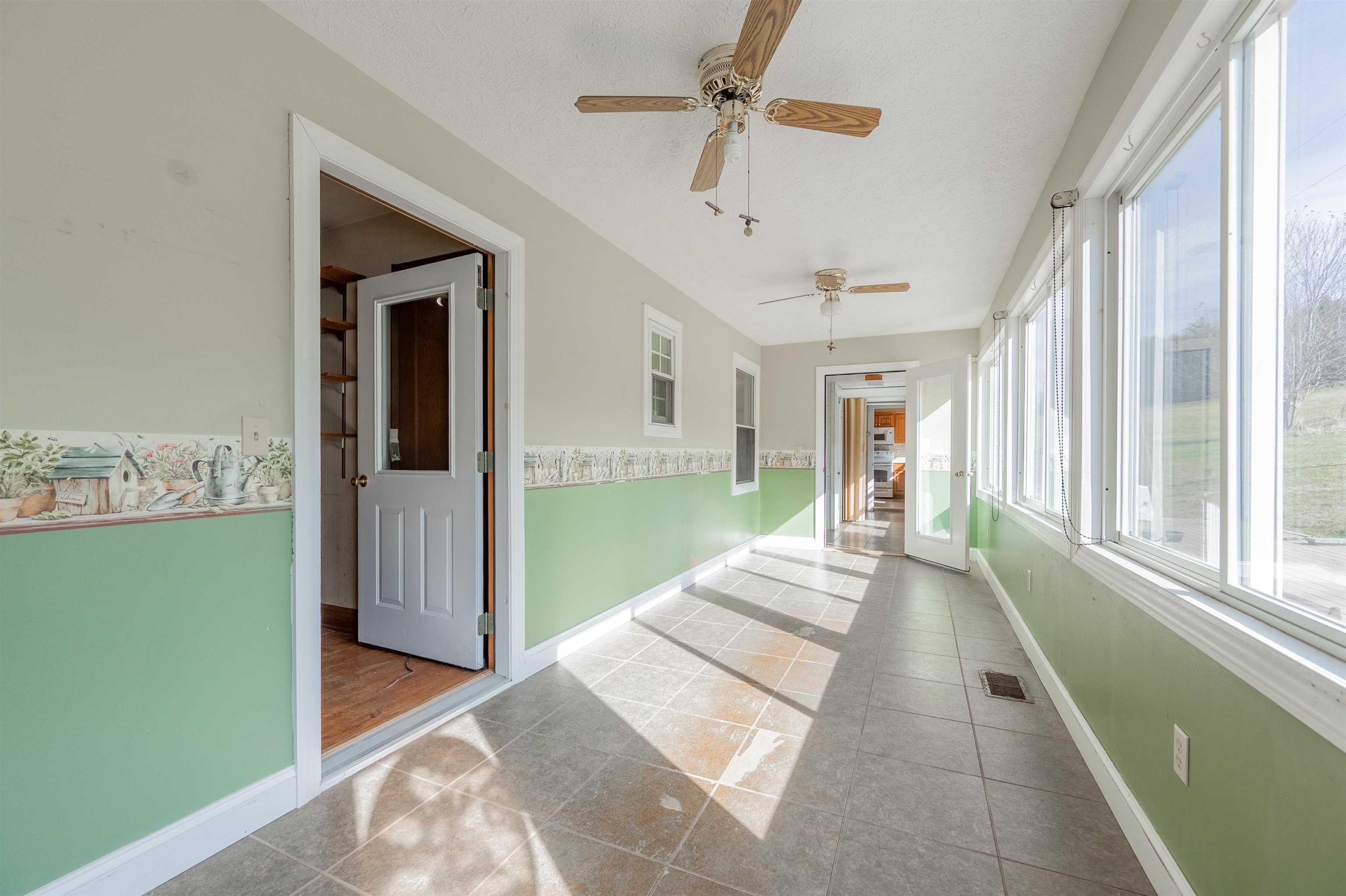 508 Whitelocke Road SE Floyd VA 24091